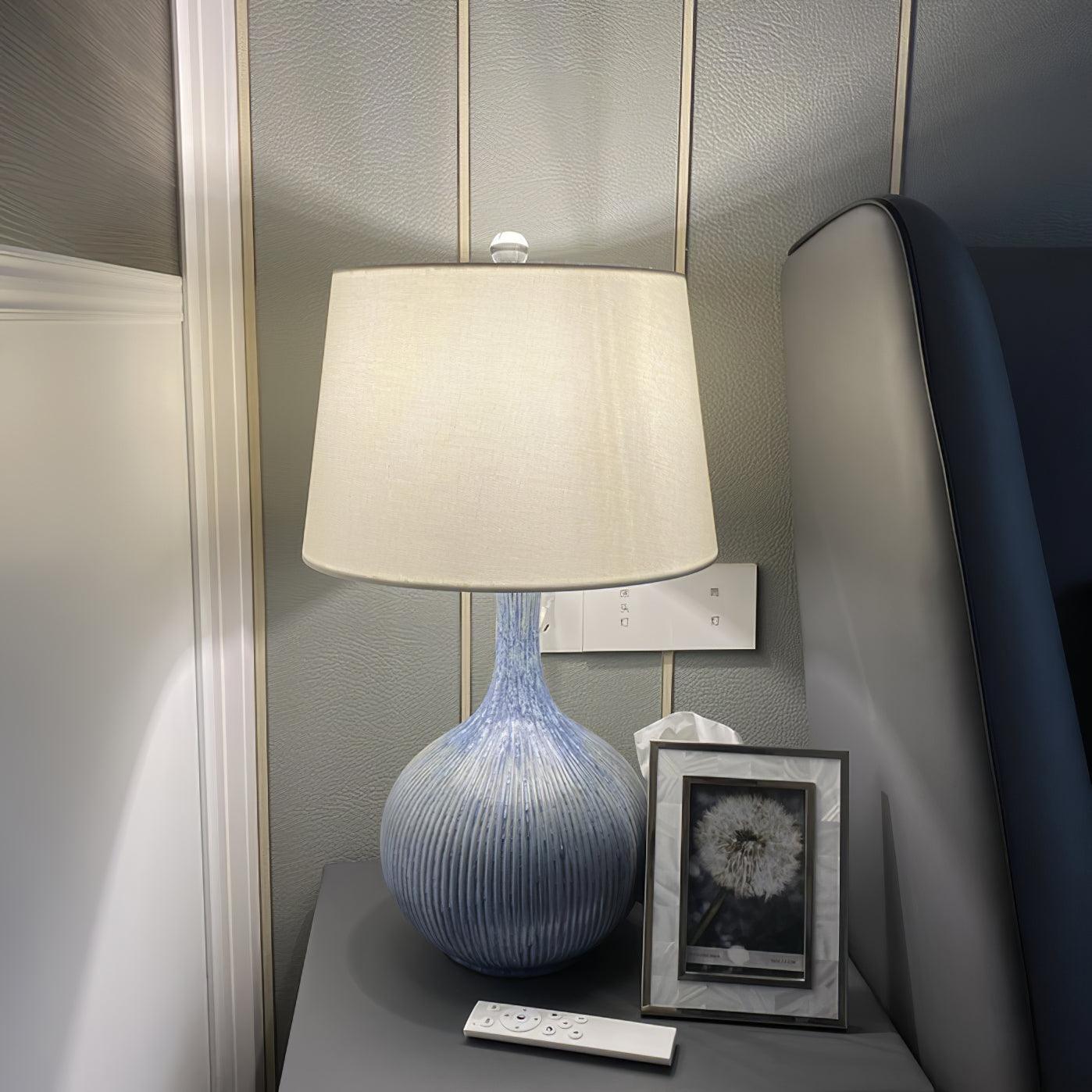 Kole Ceramic Table Lamp - Lumpaz