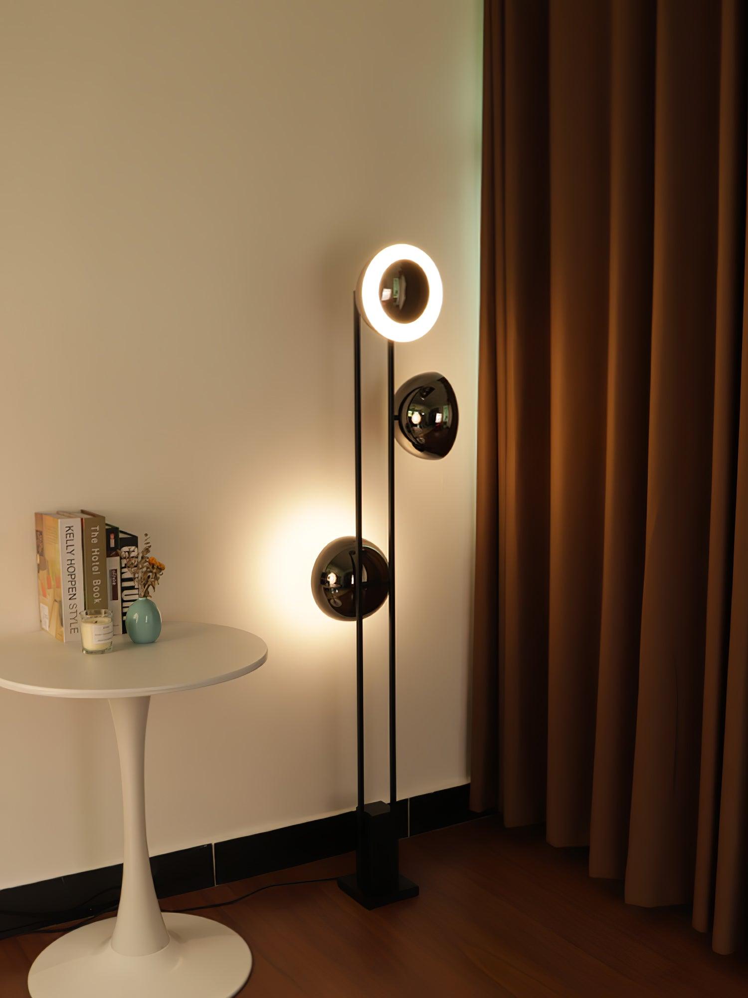 O3 Floor Lamp - Lumpaz