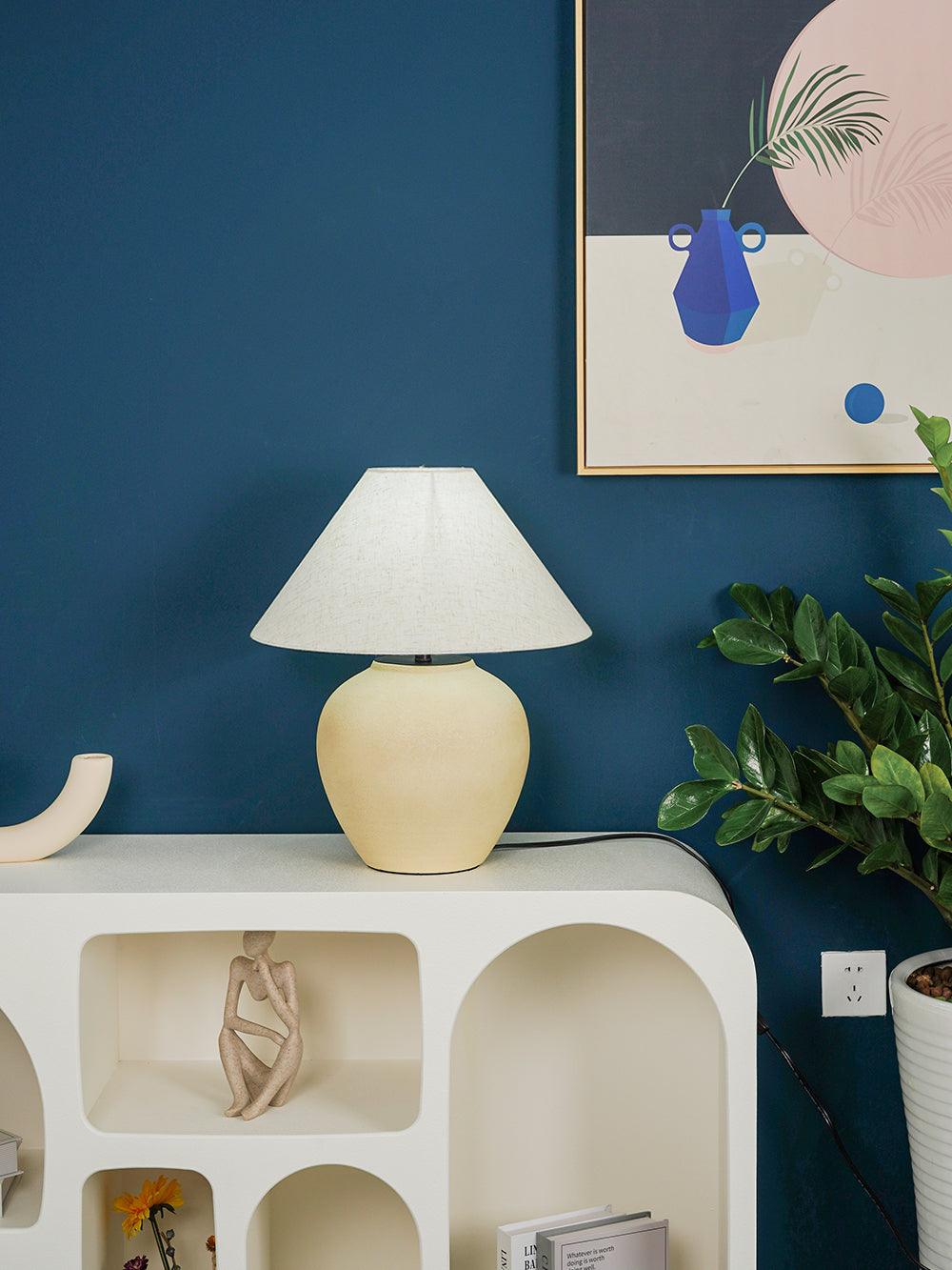 Decker Table Lamp - Lumpaz