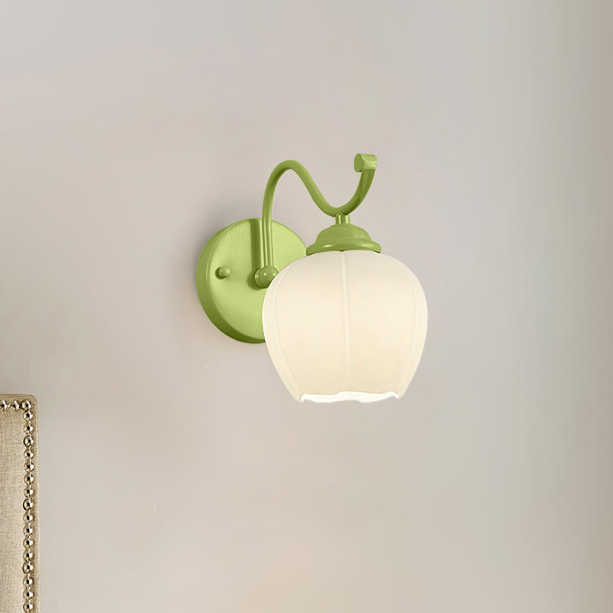 Lomance Lily Wall Lamp - Lumpaz