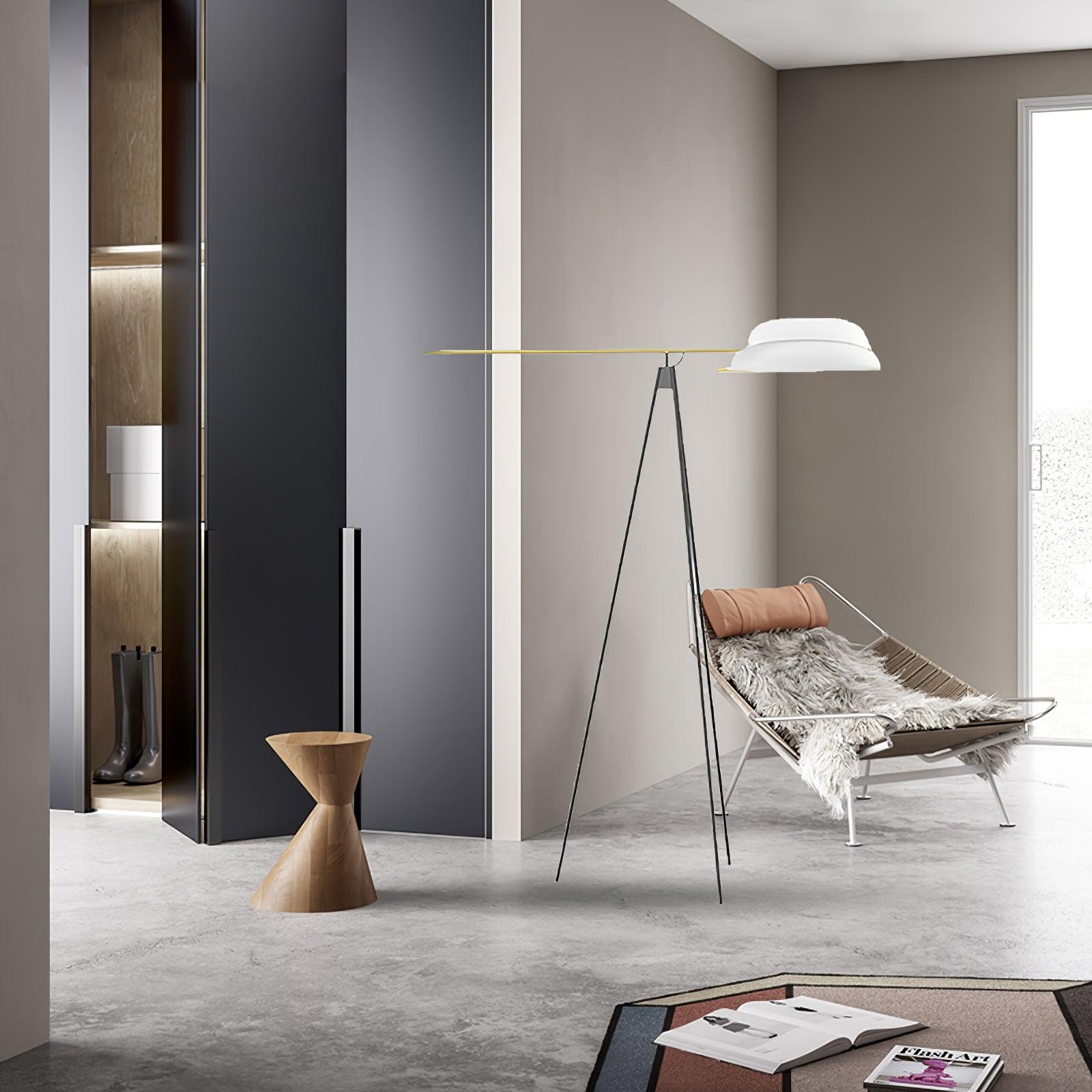 Heart Wing Tripod Floor Lamp - Lumpaz