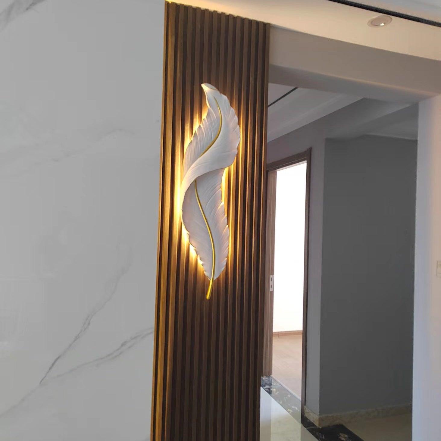 Feather Wall Lamp - Lumpaz