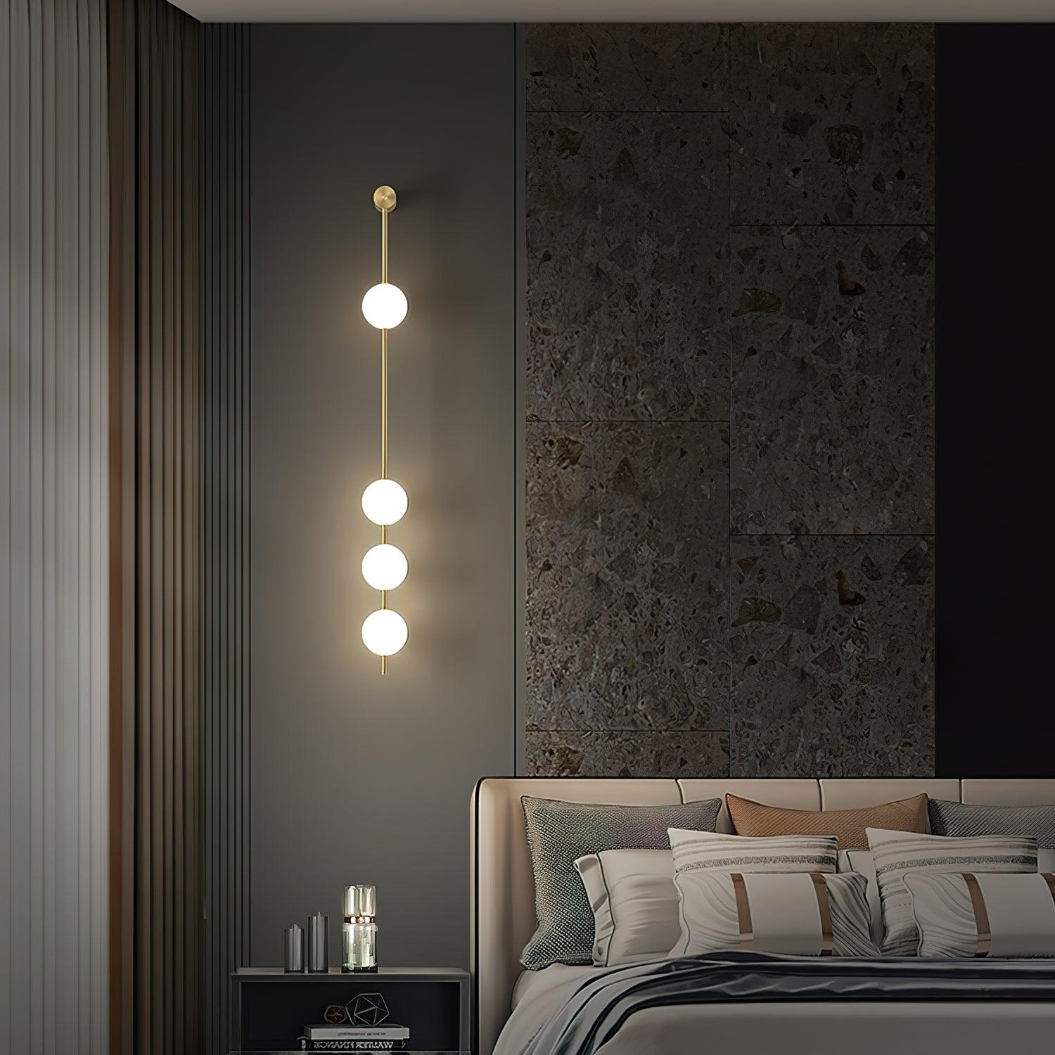 Vertical Balls Wall Lamp - Lumpaz