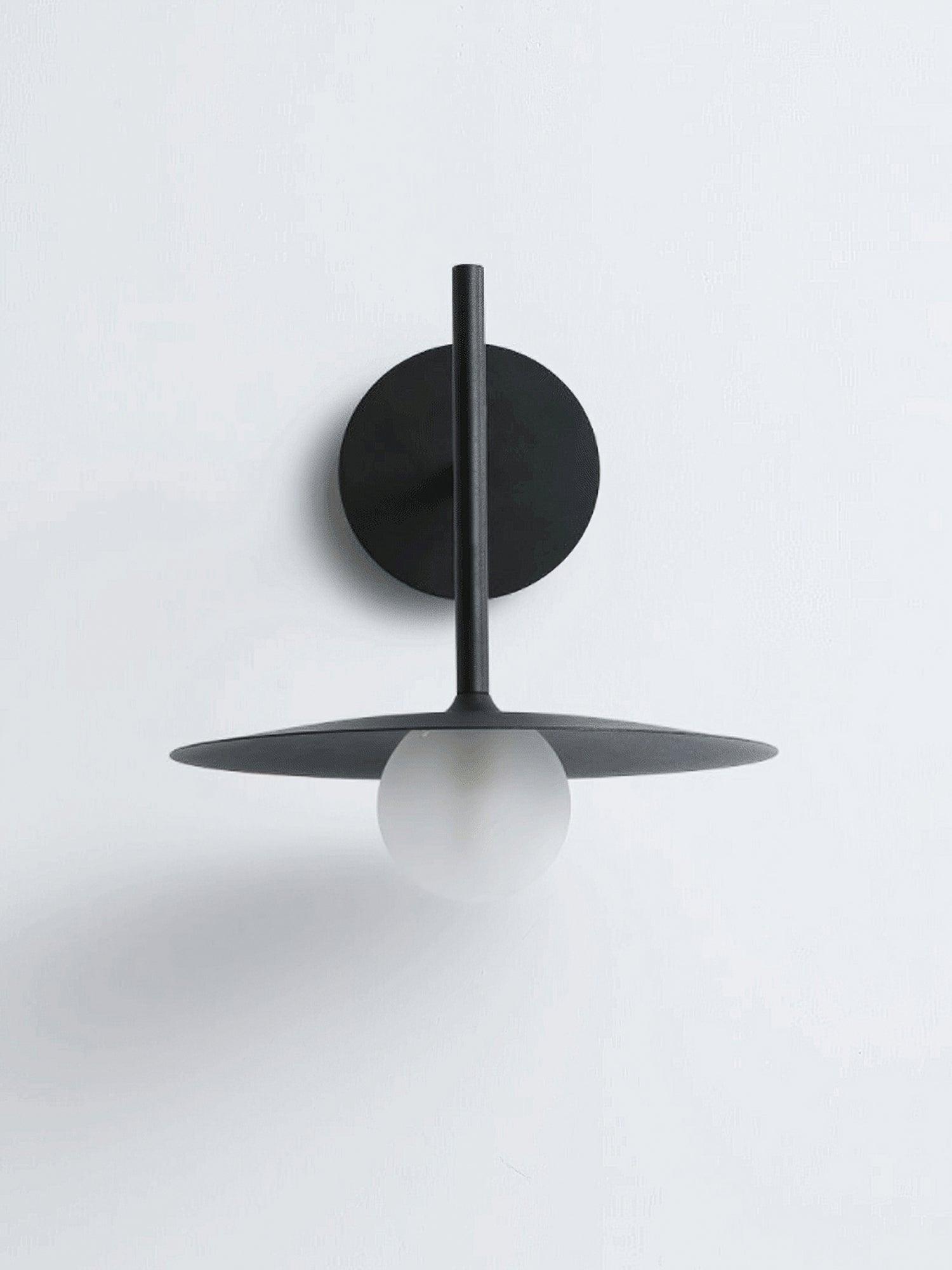 Gea Iron Wall Lamp - Lumpaz