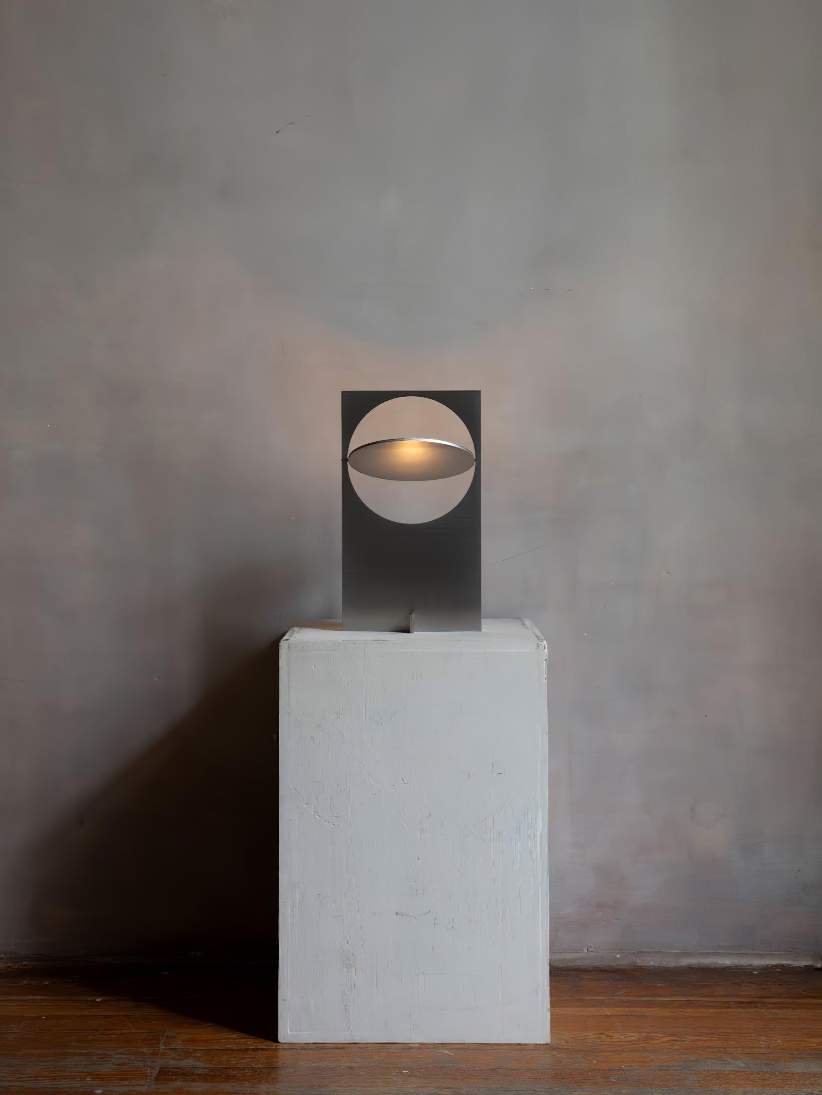 OBJ-01 Table Lamp - Lumpaz
