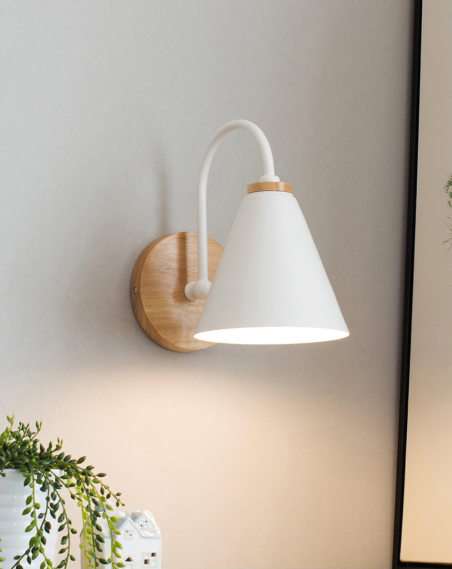 Kona Nordic Wall Lamp - Lumpaz