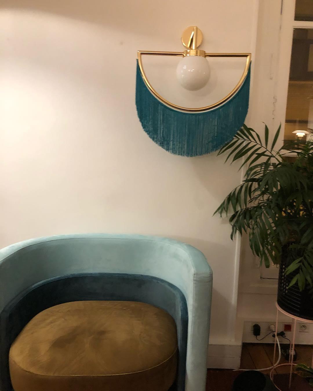 Wink Tassel Cute Wall Lamp - Lumpaz