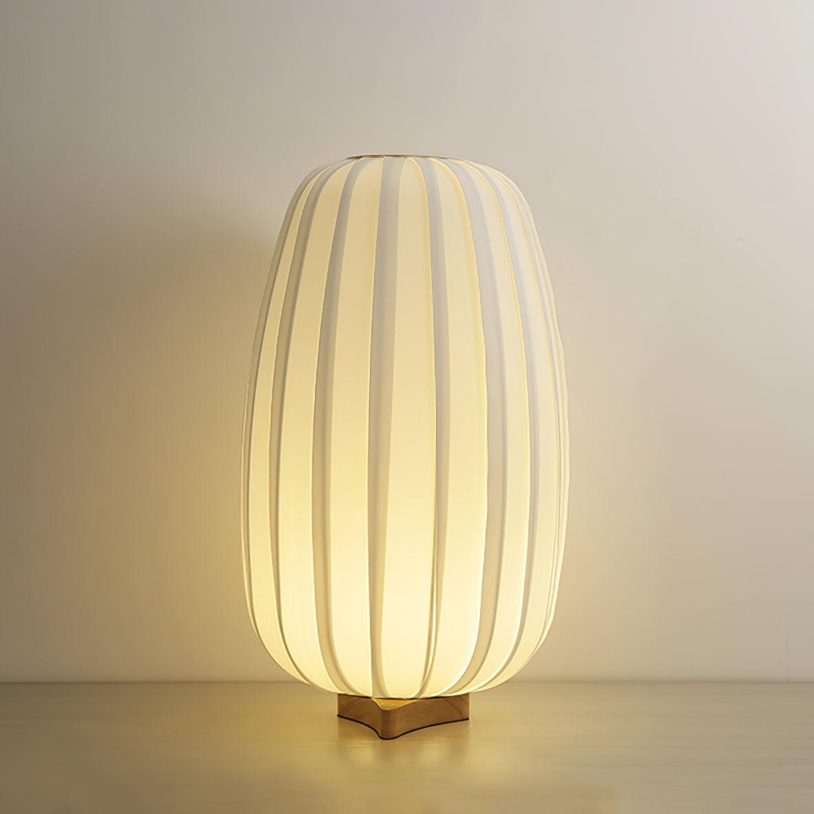 Fabric Minimalist Table Lamp - Lumpaz