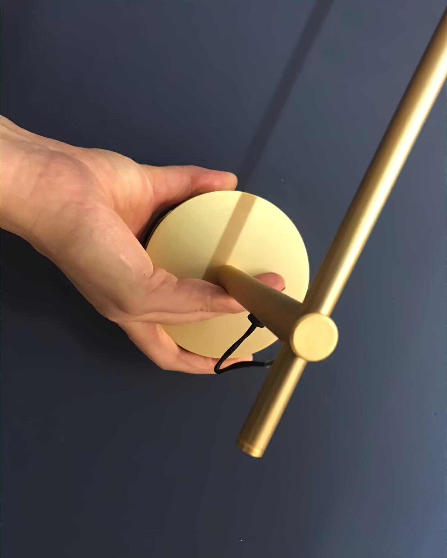 Light Stick V Sconce - Lumpaz