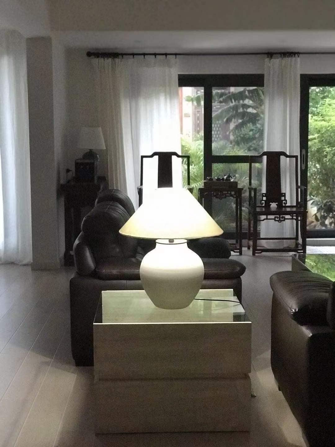 Decker Table Lamp - Lumpaz