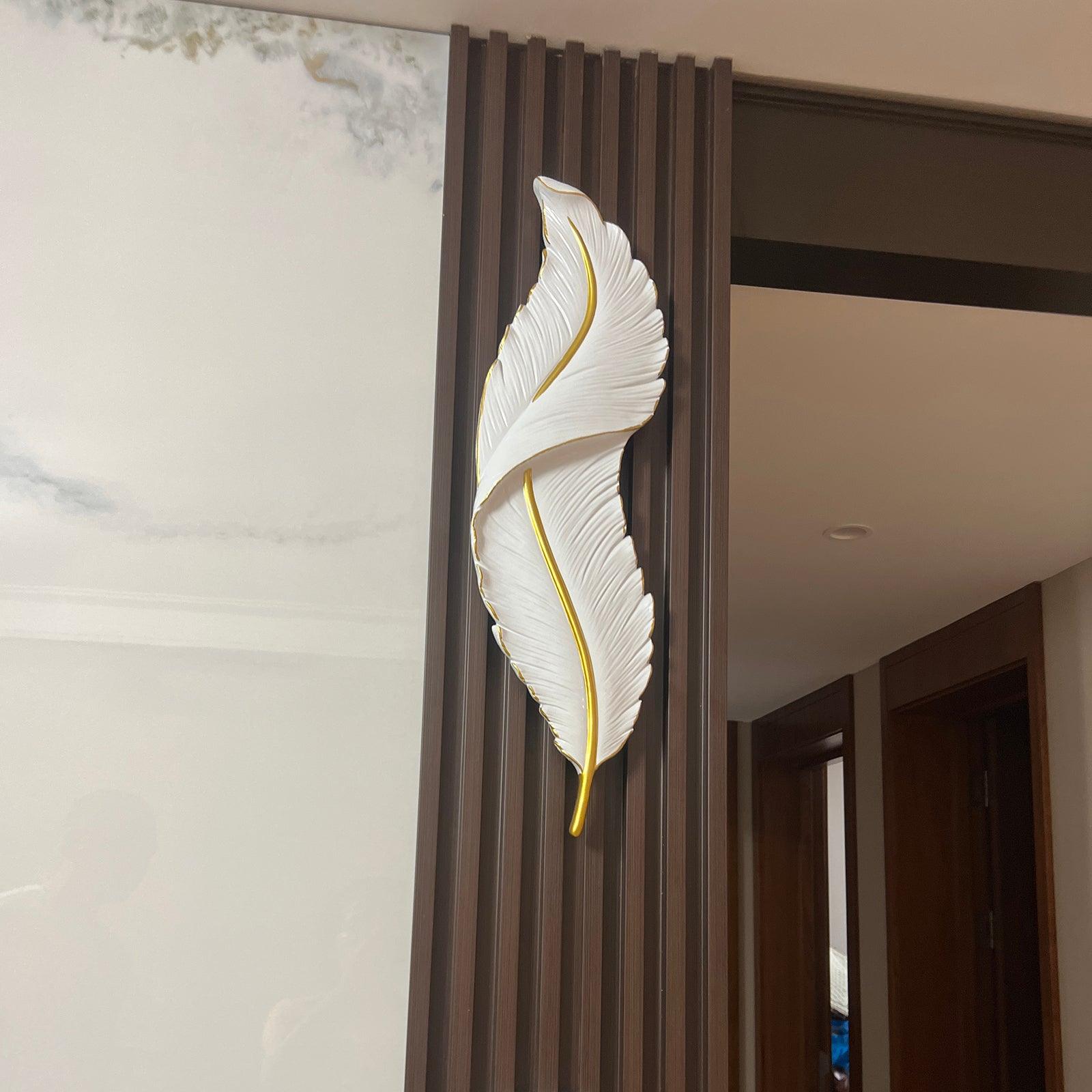 Feather Wall Lamp - Lumpaz