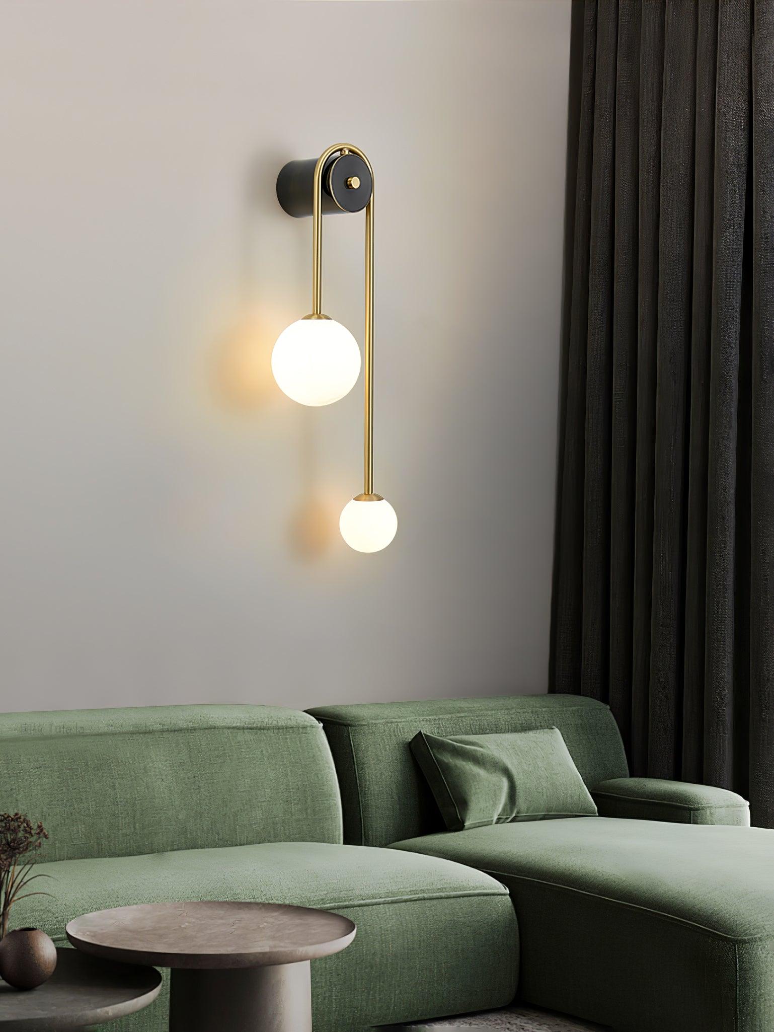 Brass Arc Wall Light - Lumpaz