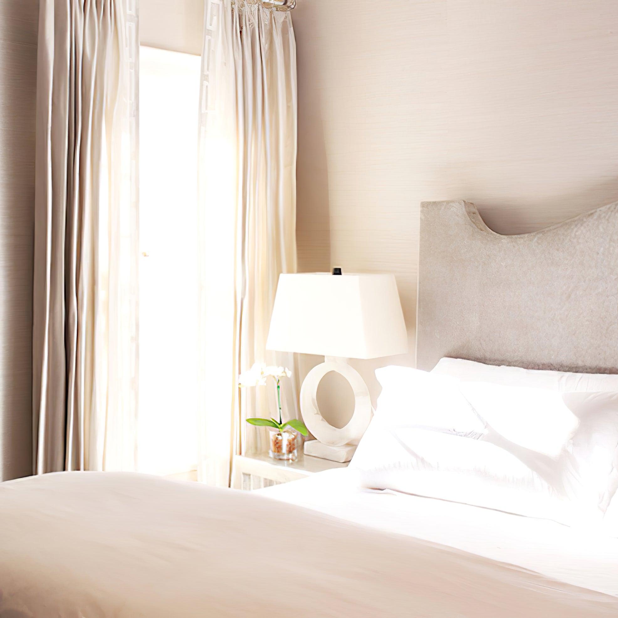 Ring Form Table Lamp - Lumpaz