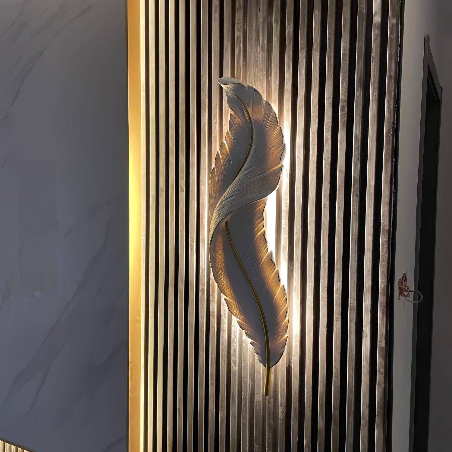 Feather Wall Lamp - Lumpaz