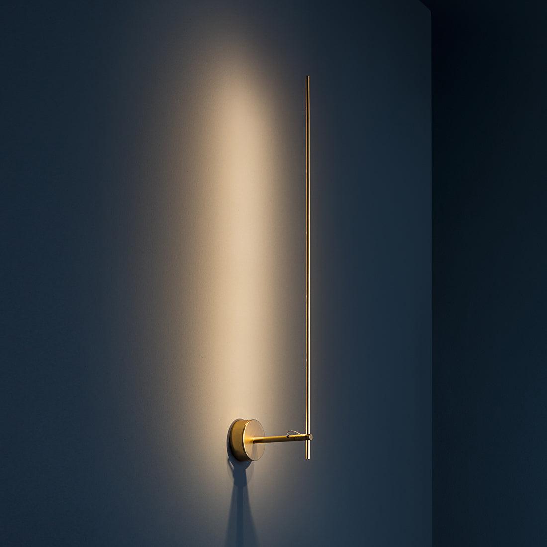 Light Stick V Sconce - Lumpaz