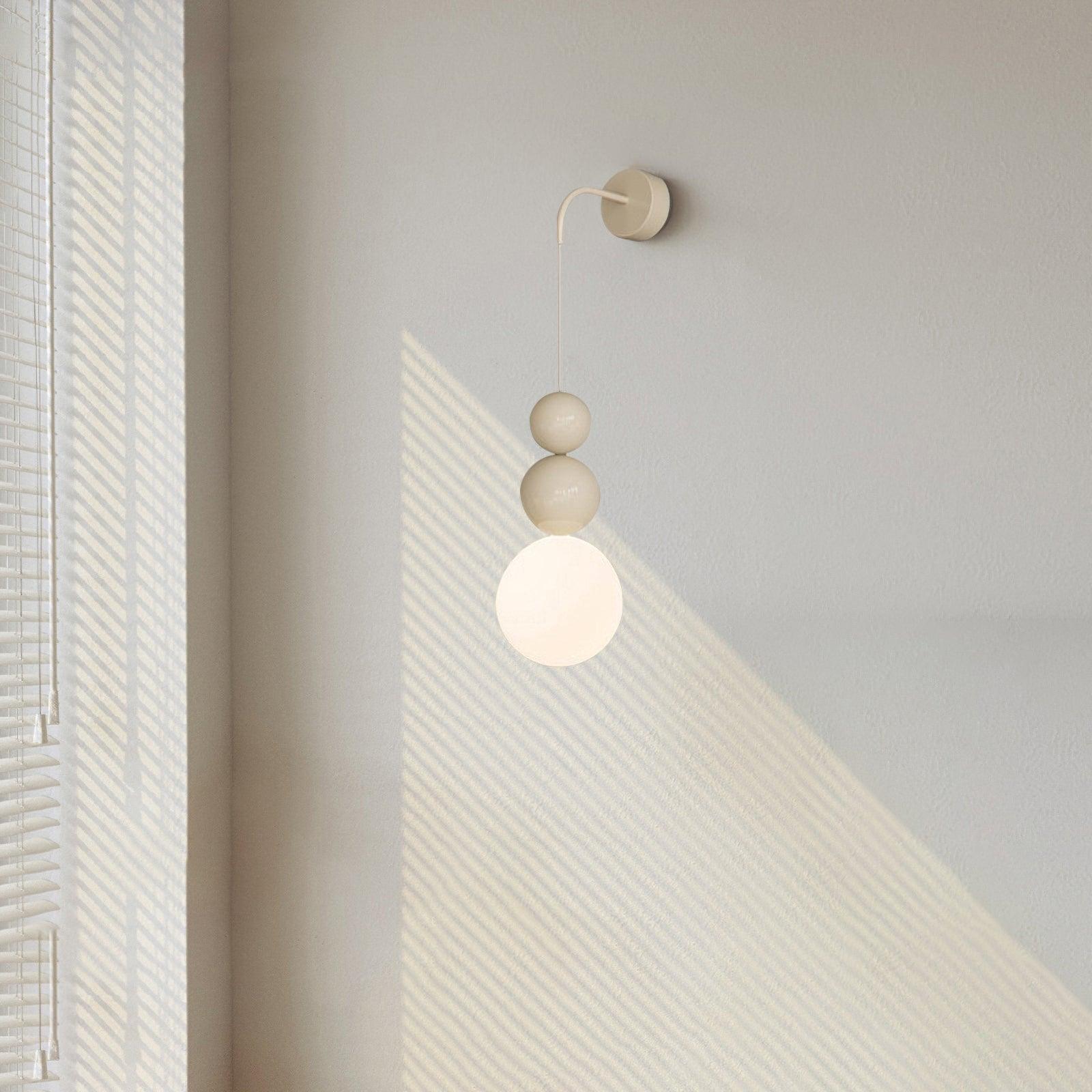 Acrylic Three Ball Wall Lamp - Lumpaz