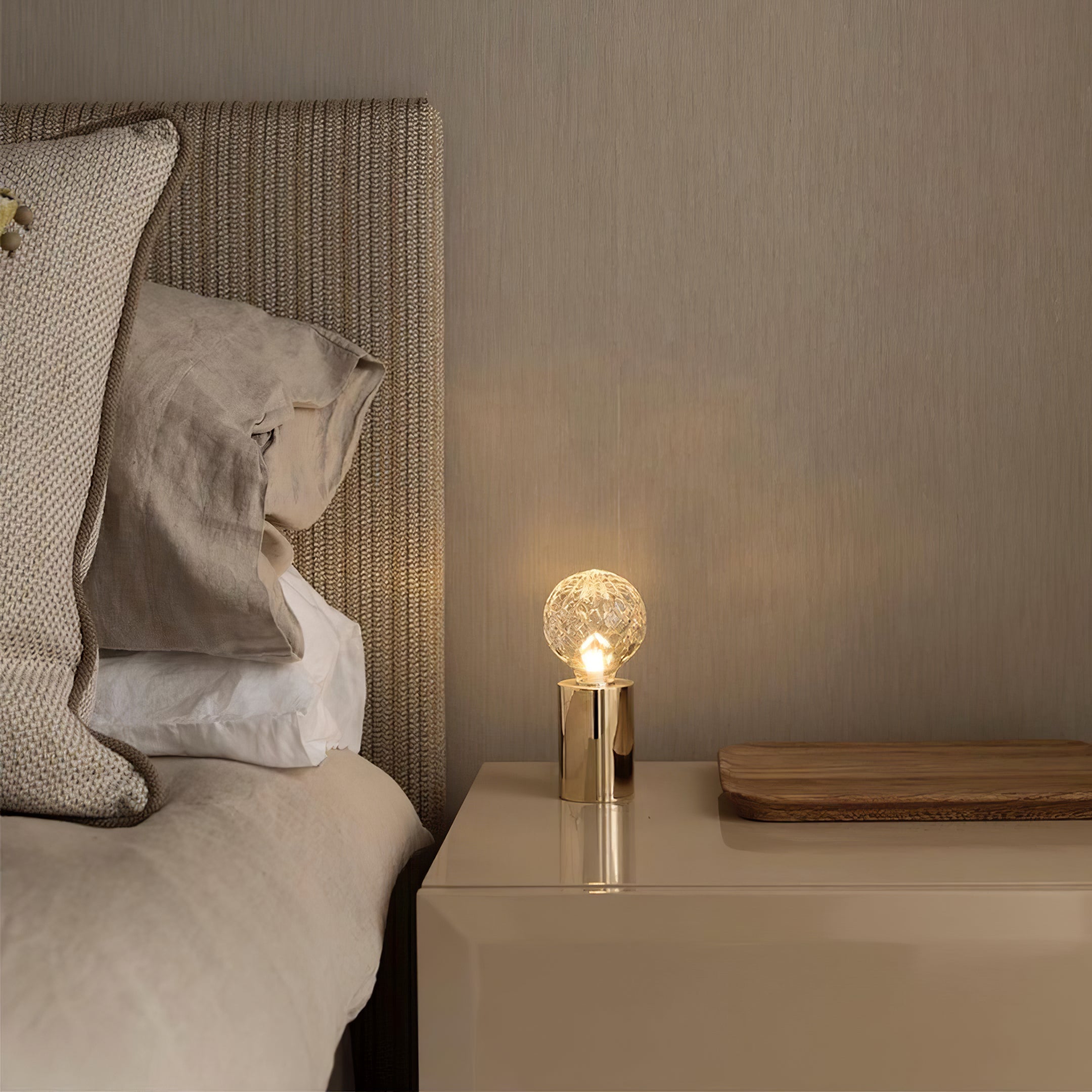 Crystal Bulb Table Lamp - Lumpaz