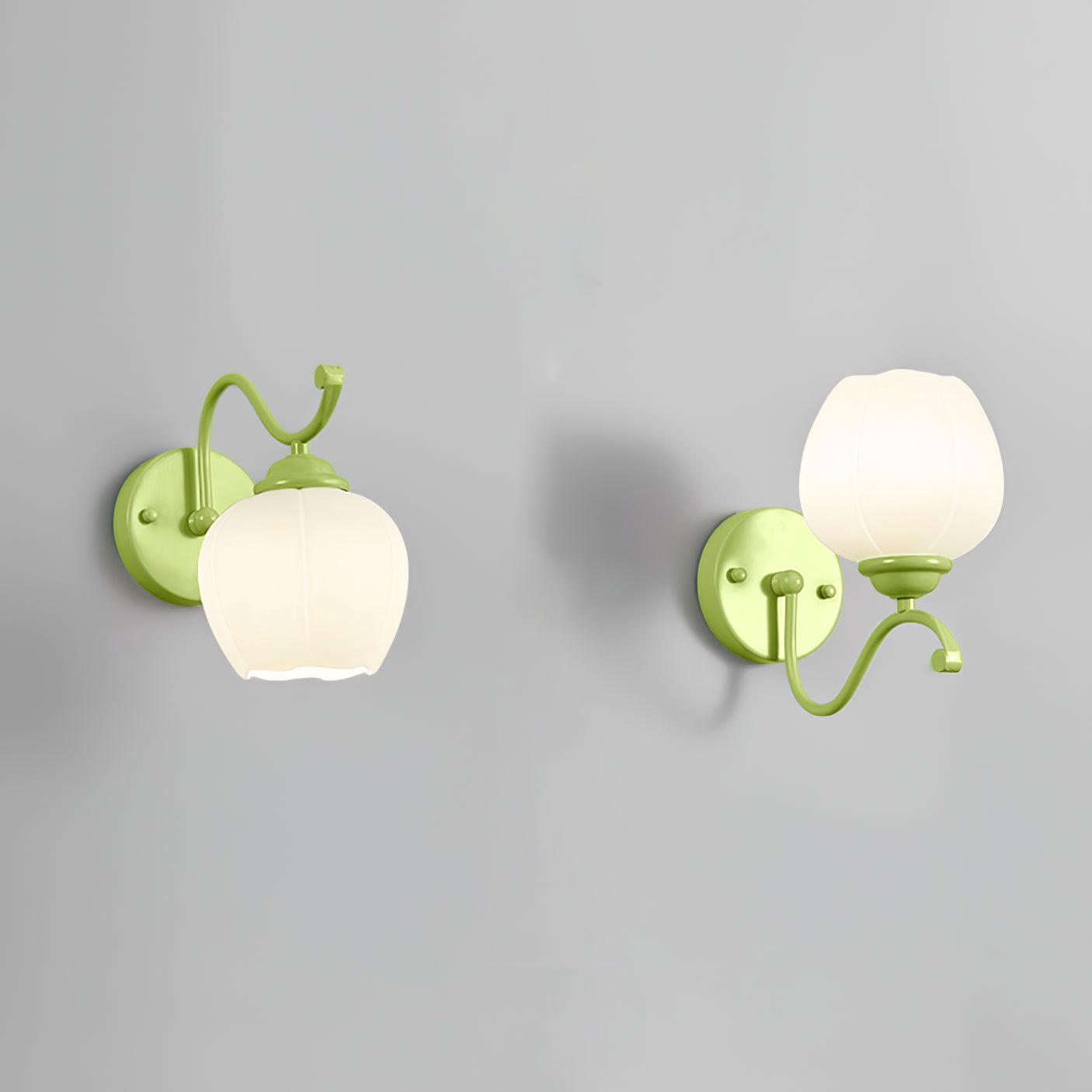 Lomance Lily Wall Lamp - Lumpaz