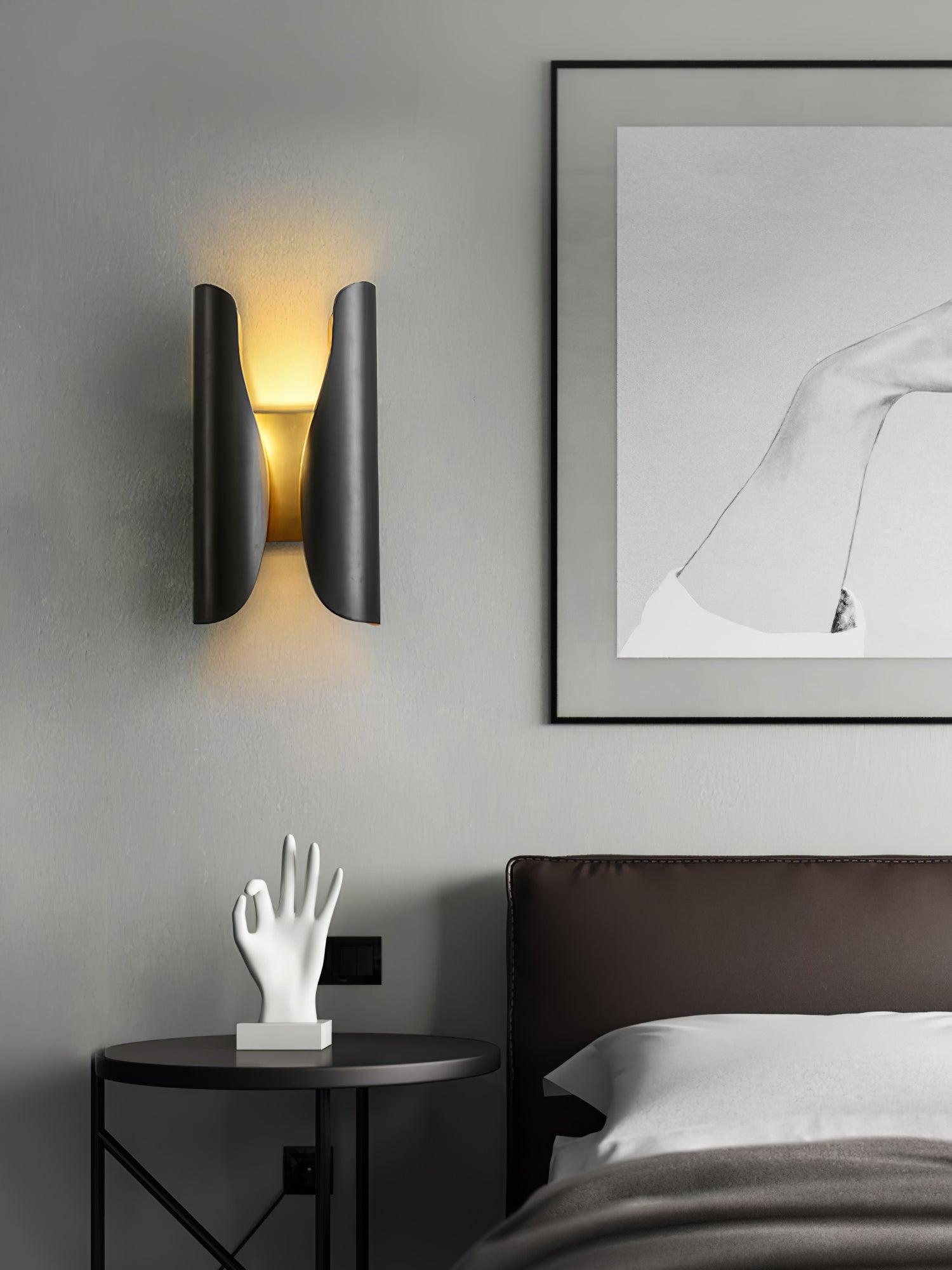 Guardian Wall Sconce - Lumpaz
