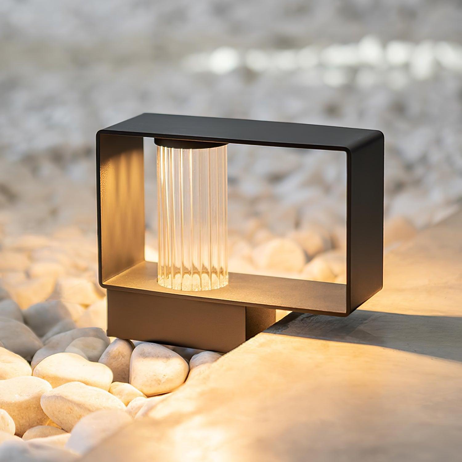 Frame Outdoor Post Lamp - Lumpaz