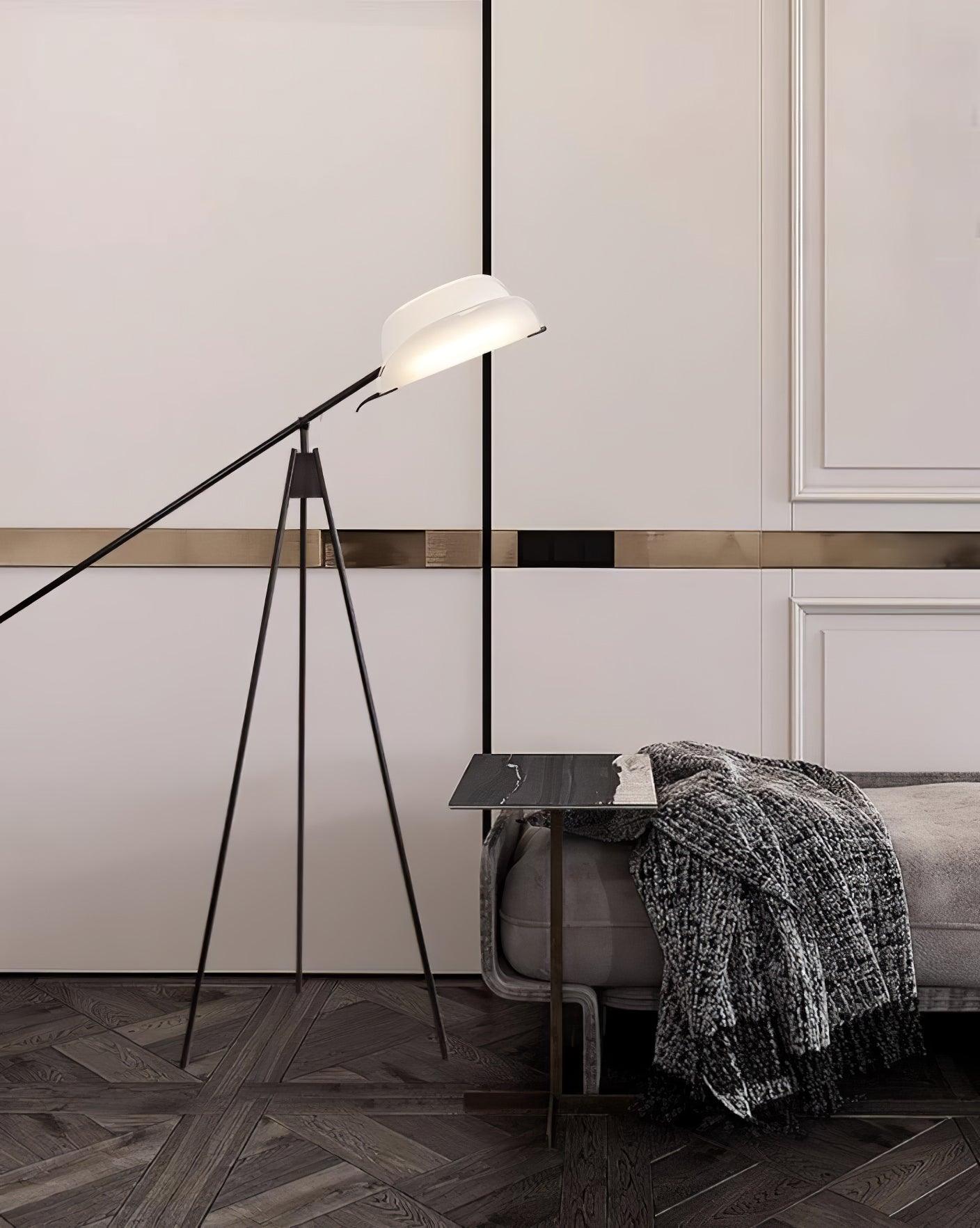 Heart Wing Tripod Floor Lamp - Lumpaz
