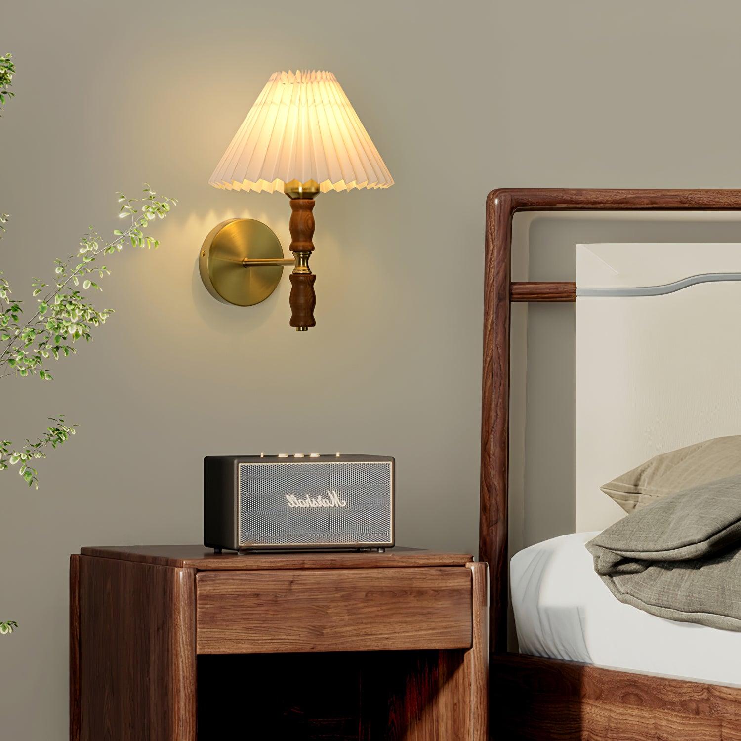 Pleated Walnut Wall Light - Lumpaz