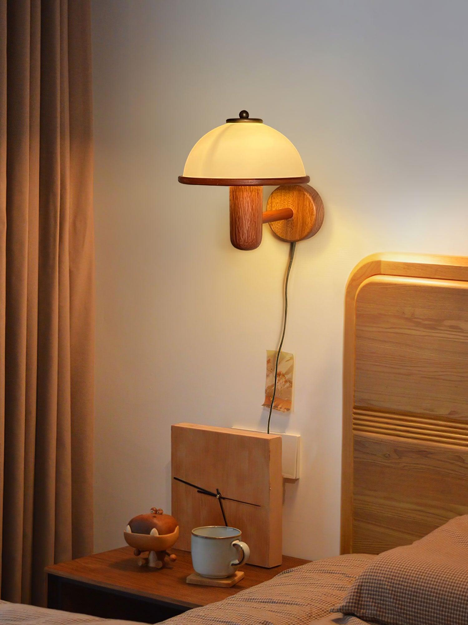 Mushroom Wood Wall Lamp - Lumpaz