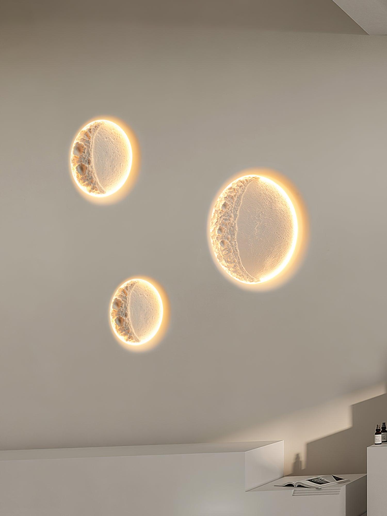 Gypsum Moon Wall Lamp - Lumpaz