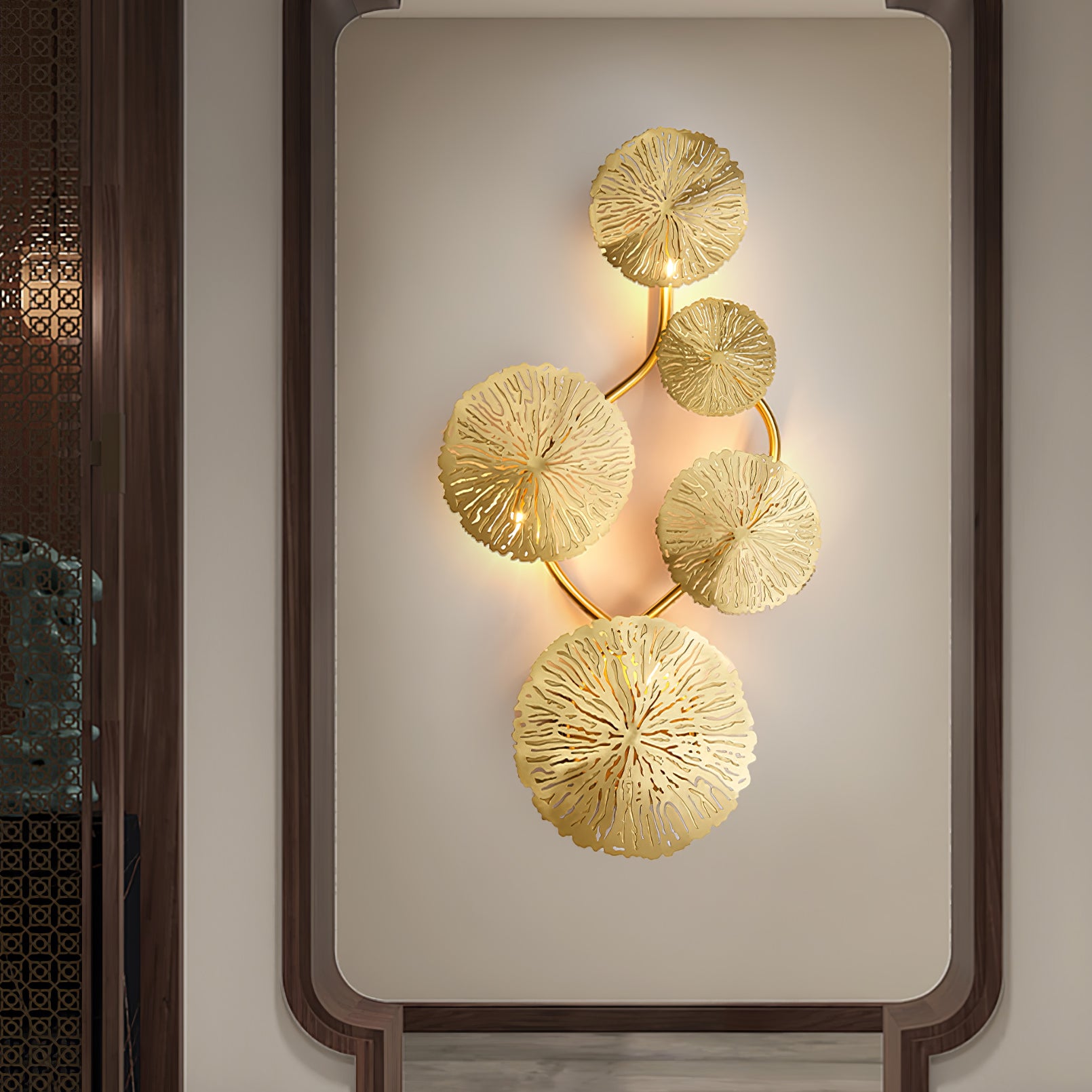Lotus Leaf Wall Sconce - Lumpaz