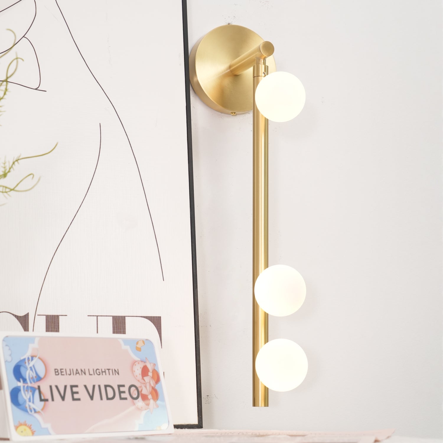 Brass Glass Tube Wall Lamp - Lumpaz