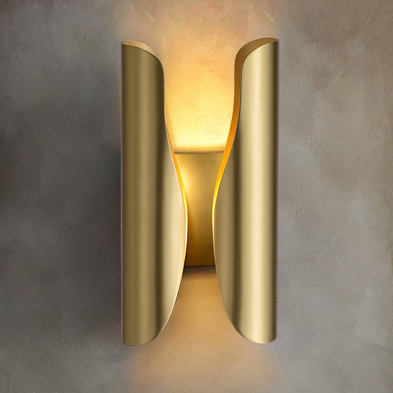 Guardian Wall Sconce - Lumpaz