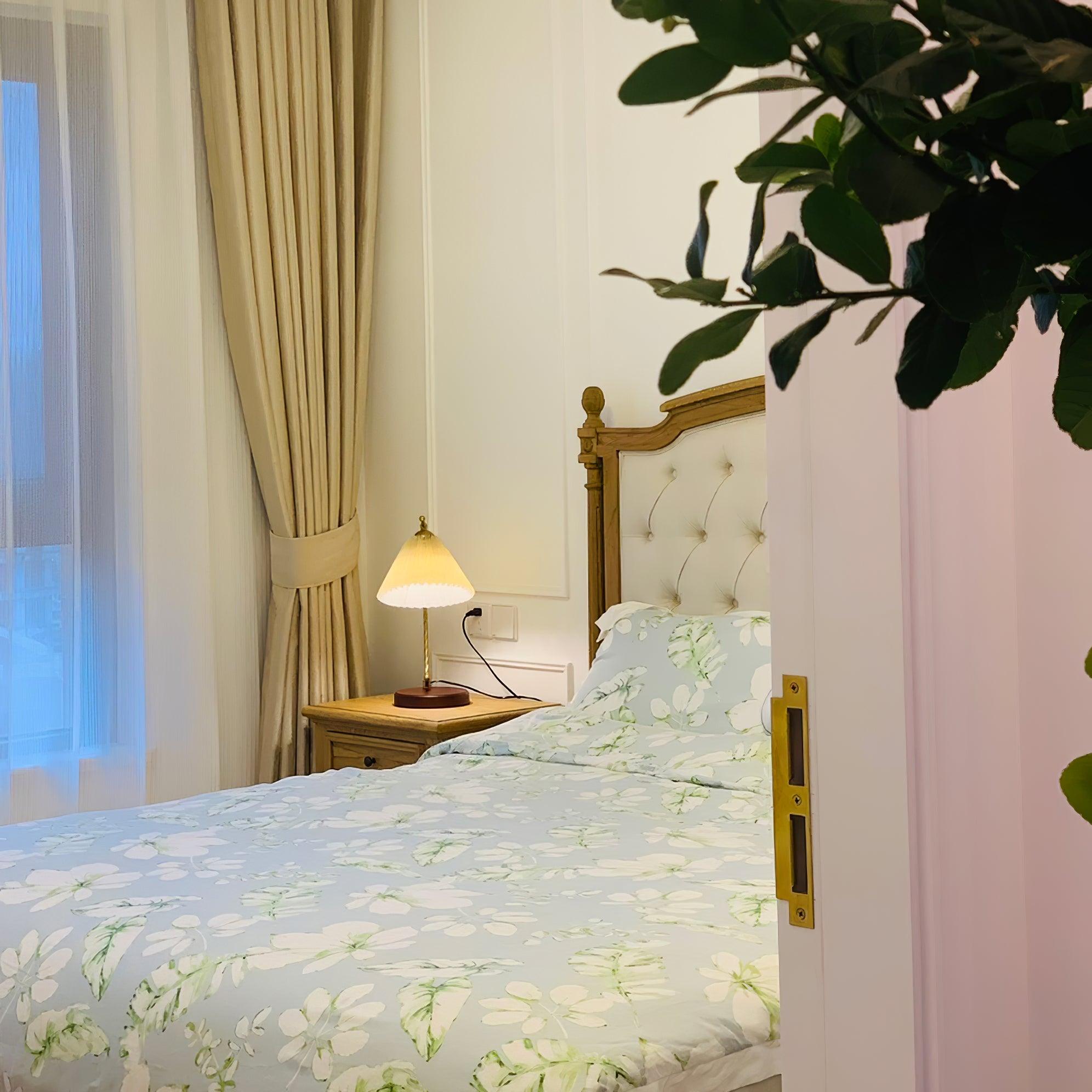 Dotty Table Lamp - Lumpaz