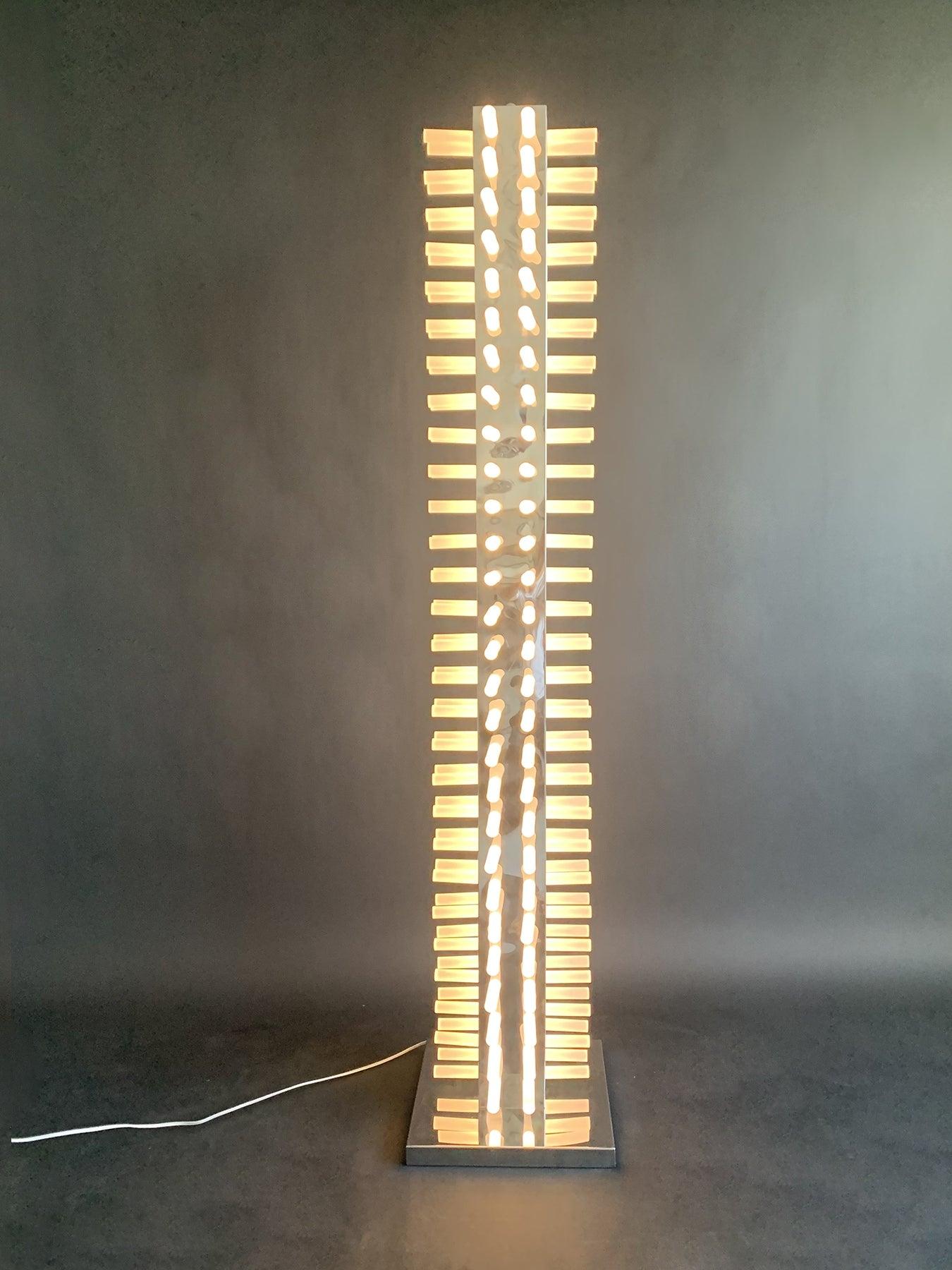 Filing Stand Floor Lamp - Lumpaz