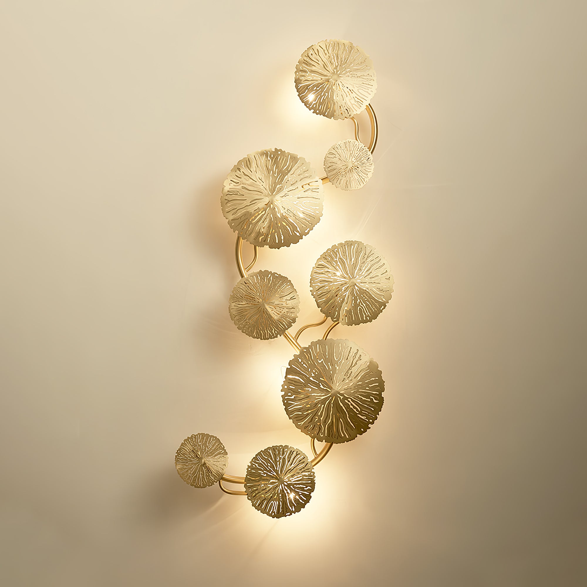 Lotus Leaf Wall Sconce - Lumpaz