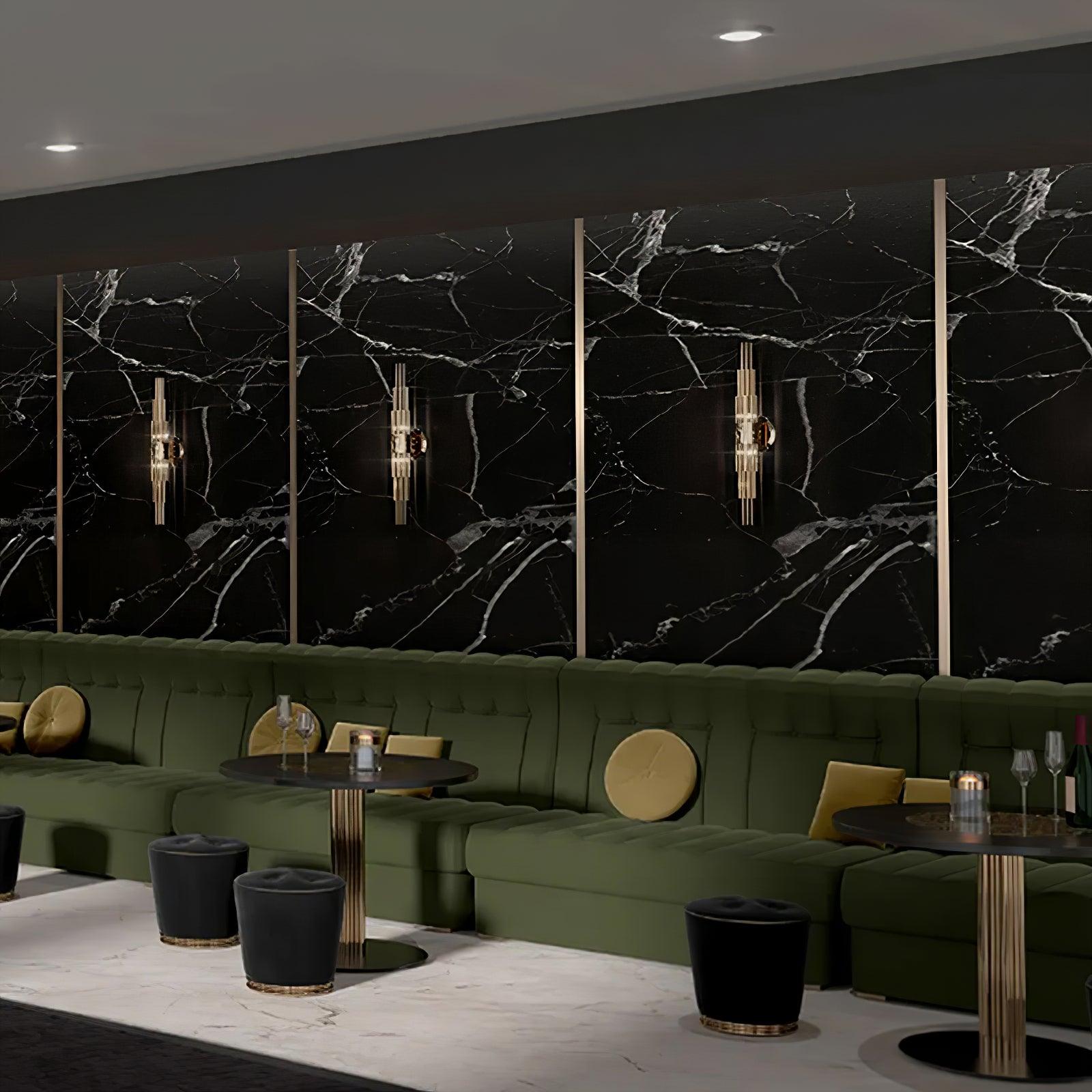 Gold Streamline Wall Lamp - Lumpaz