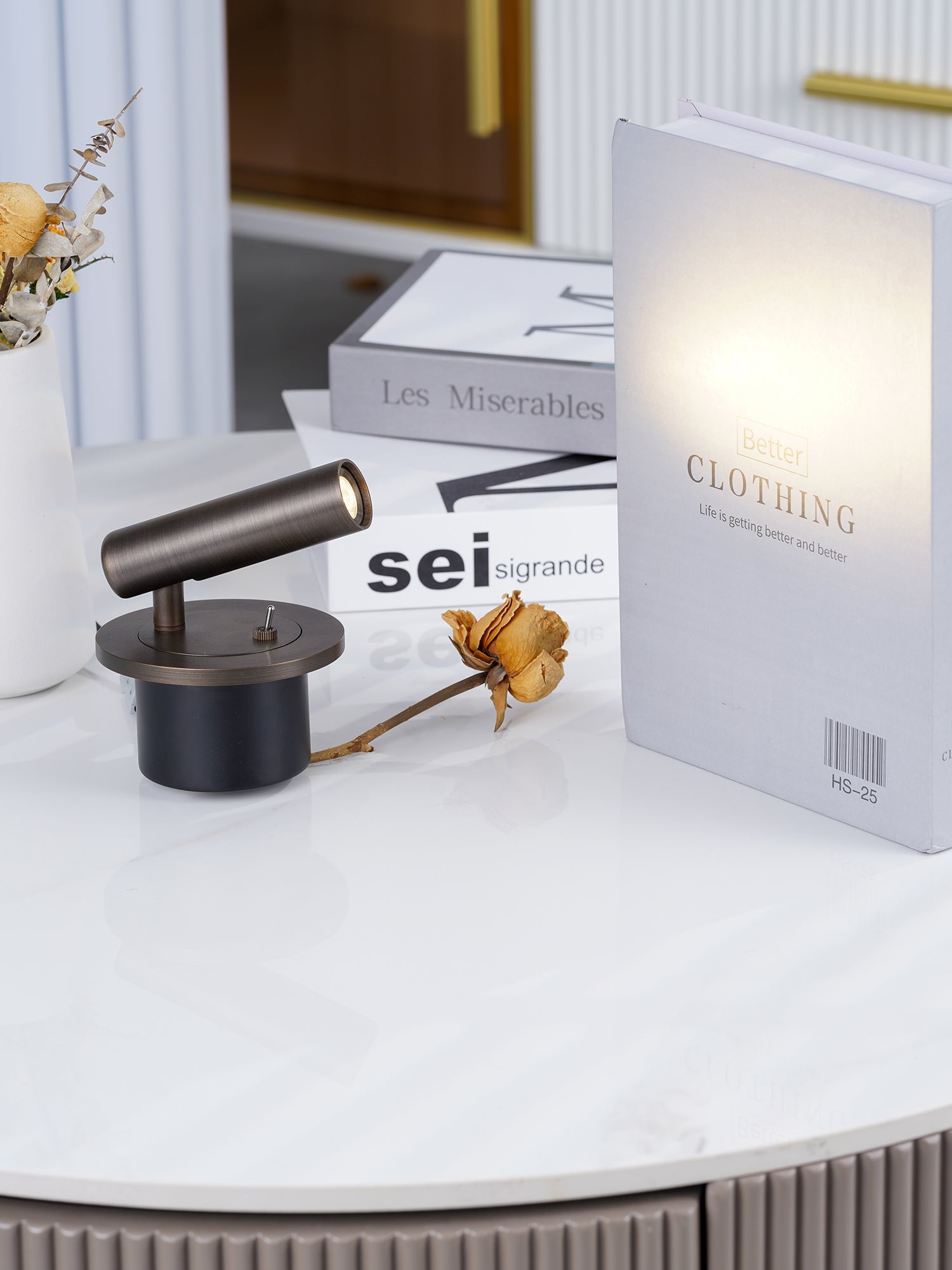Reading Wall Lamp - Lumpaz