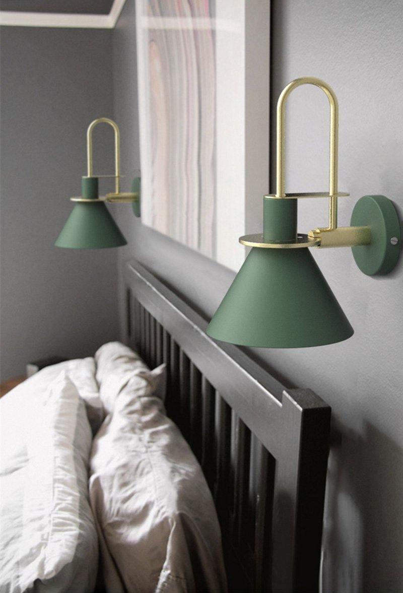 Nordic Metal Wall Sconce - Lumpaz