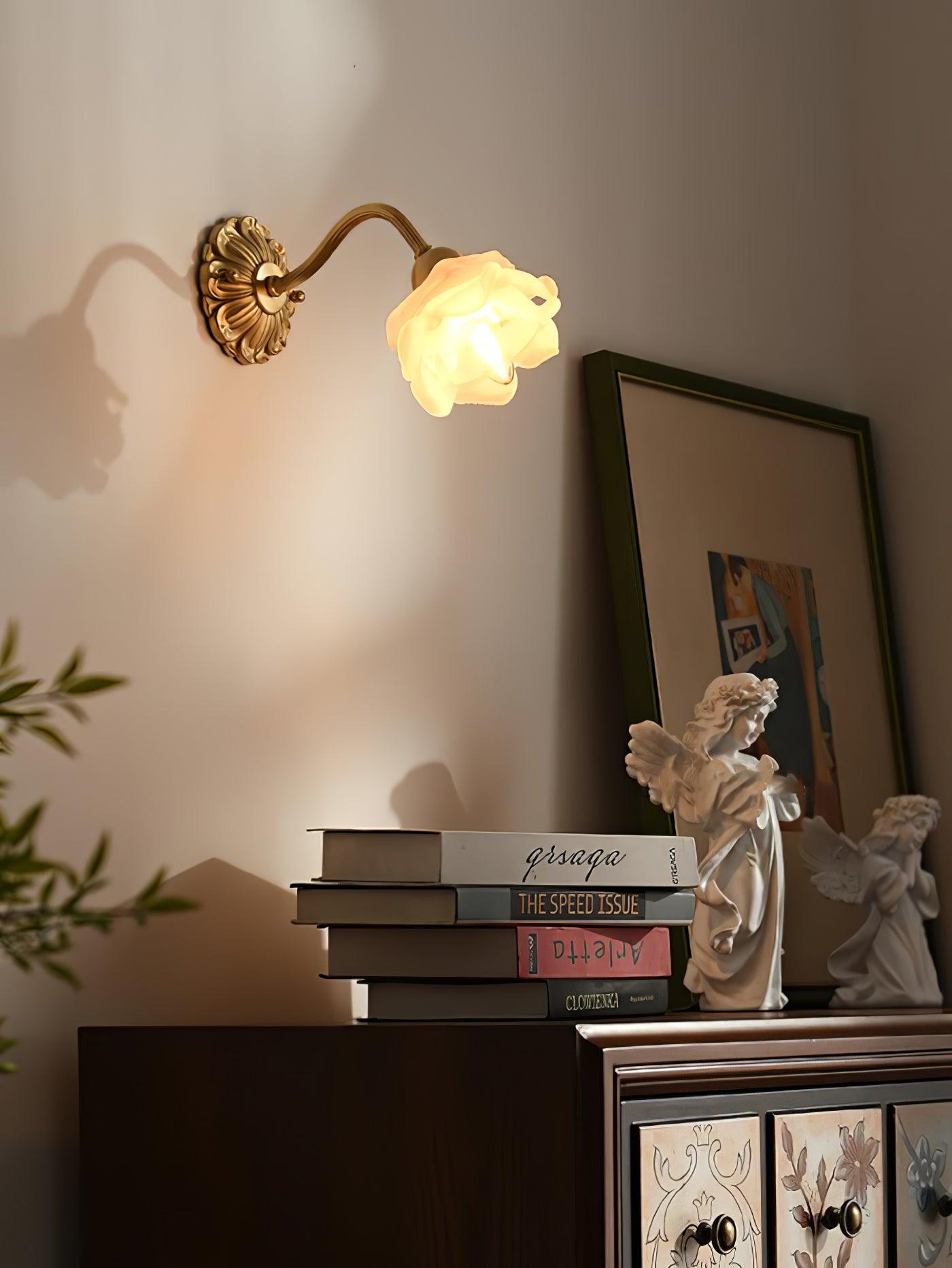 Brass Rose Wall Light - Lumpaz