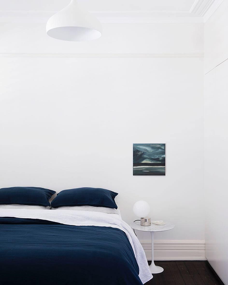 Tip of The Tongue Table Lamp - Lumpaz