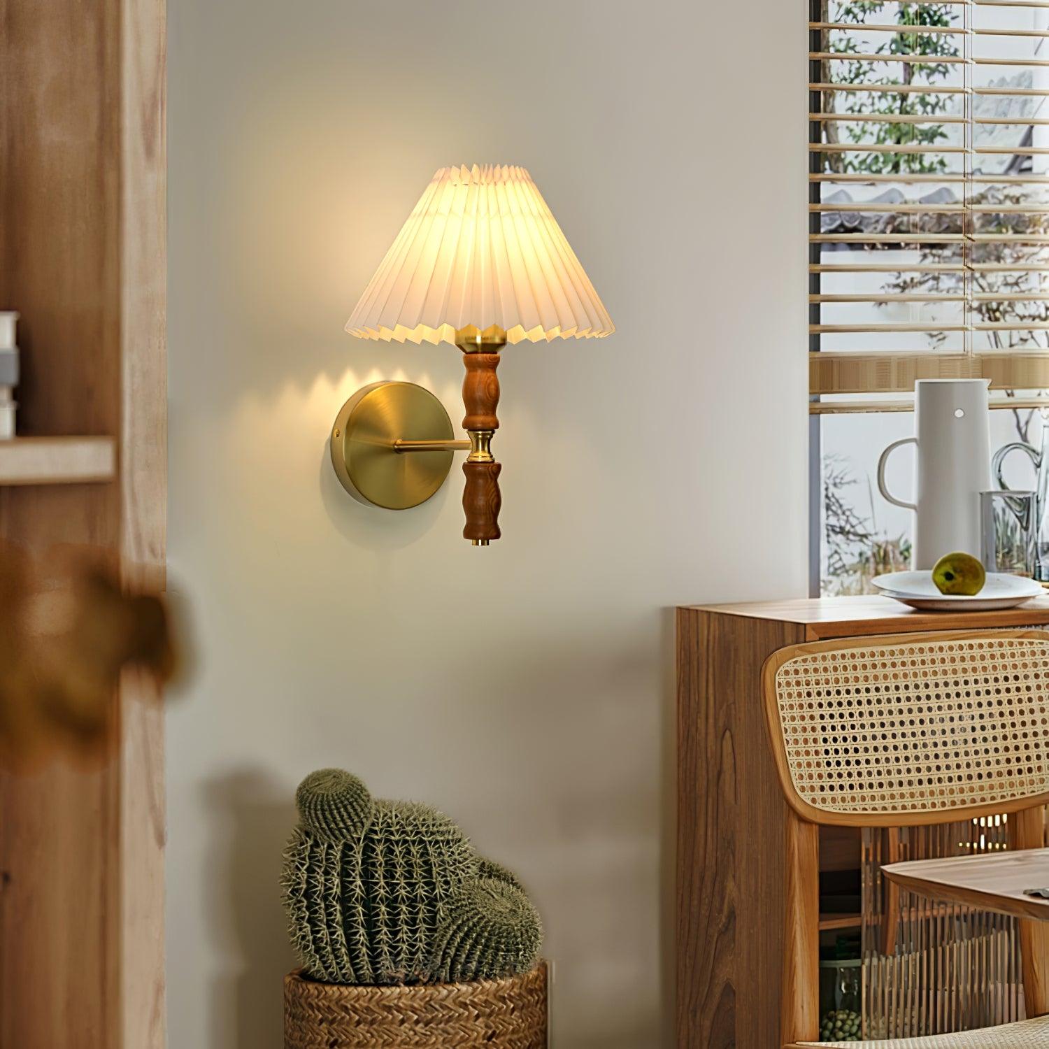 Pleated Walnut Wall Light - Lumpaz