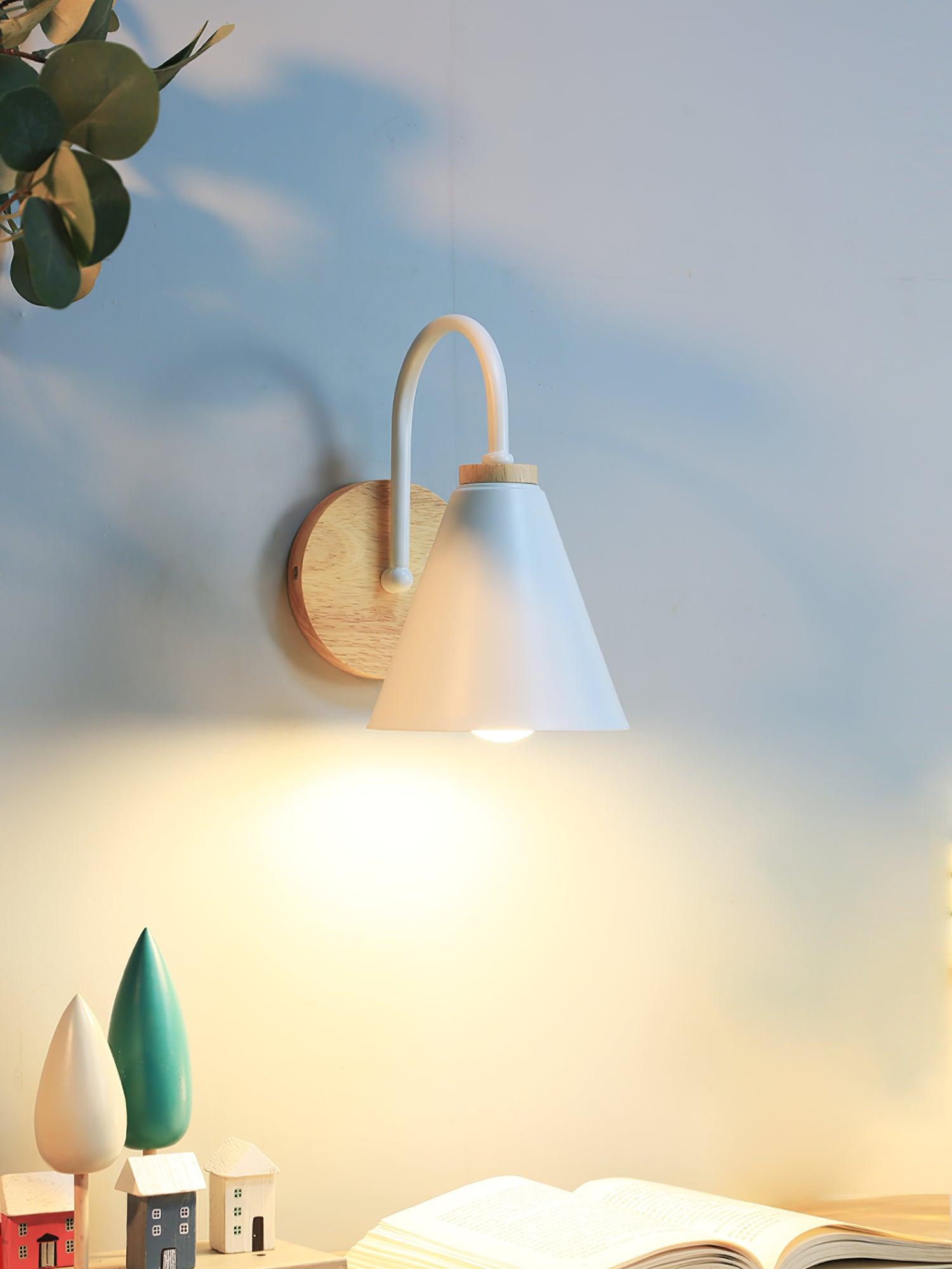 Kona Nordic Wall Lamp - Lumpaz