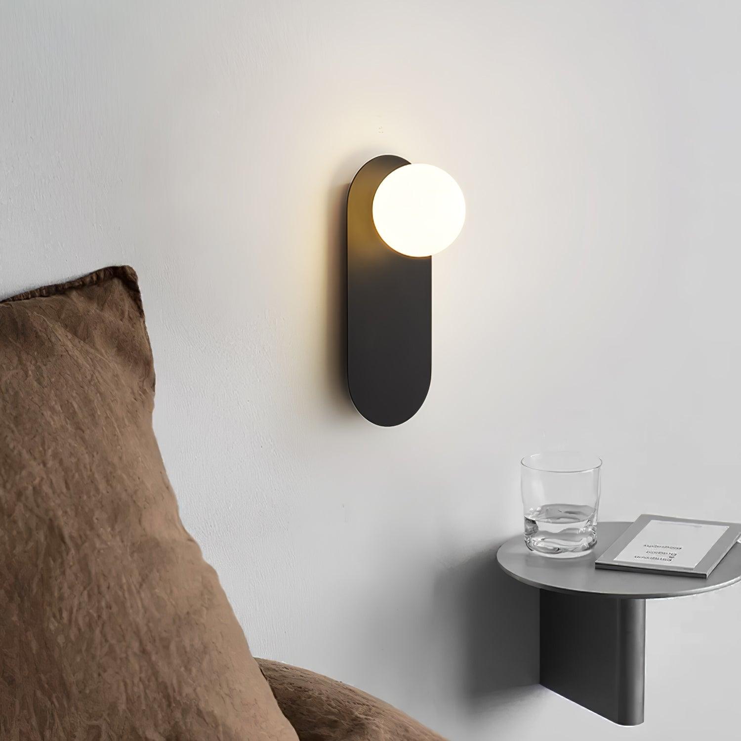 Flat Base Globe Sconce - Lumpaz