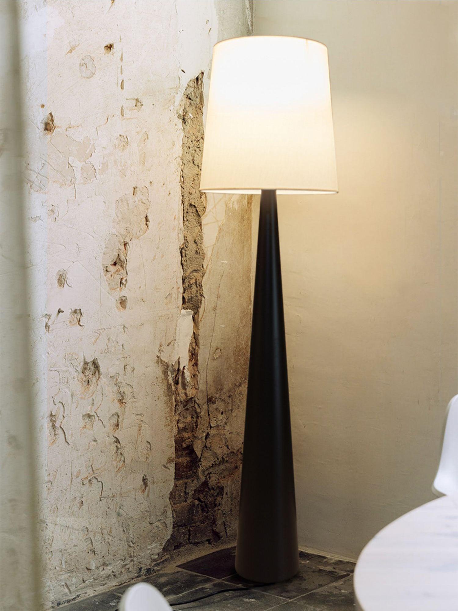 Montenegro Floor Lamp - Lumpaz