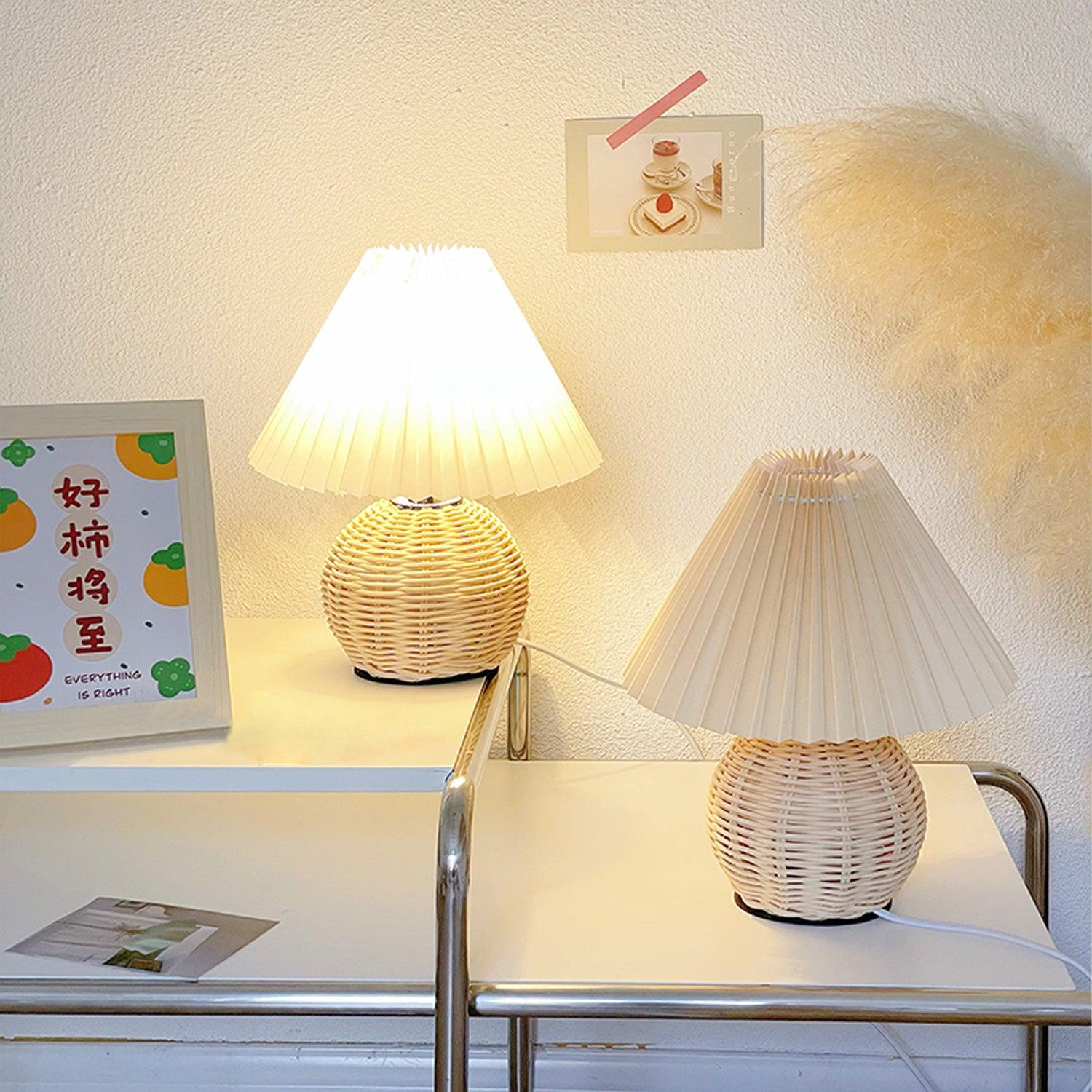 Rattan Pleated Built-in Battery Table lamp - Lumpaz