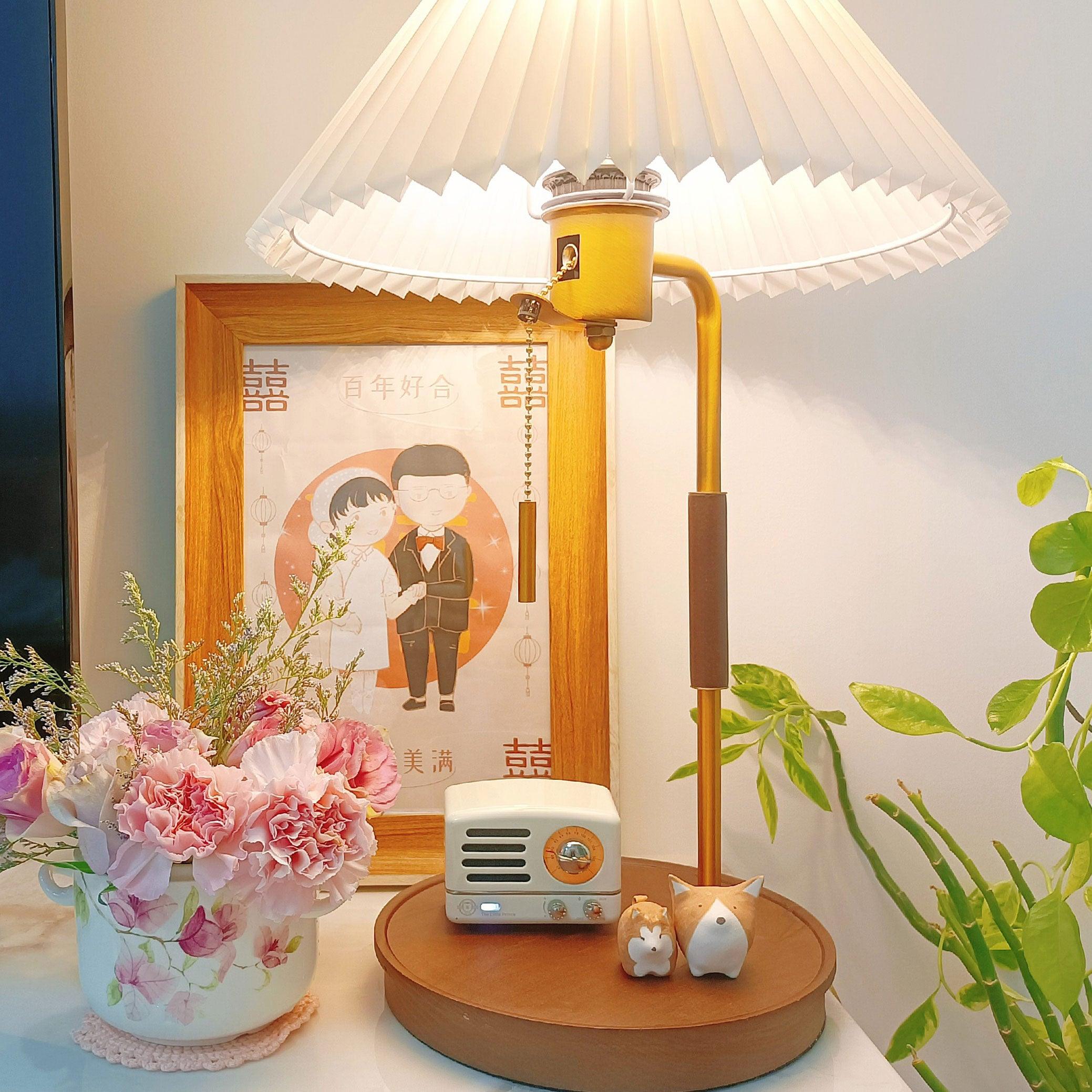 Wooden Retro Table Lamp - Lumpaz