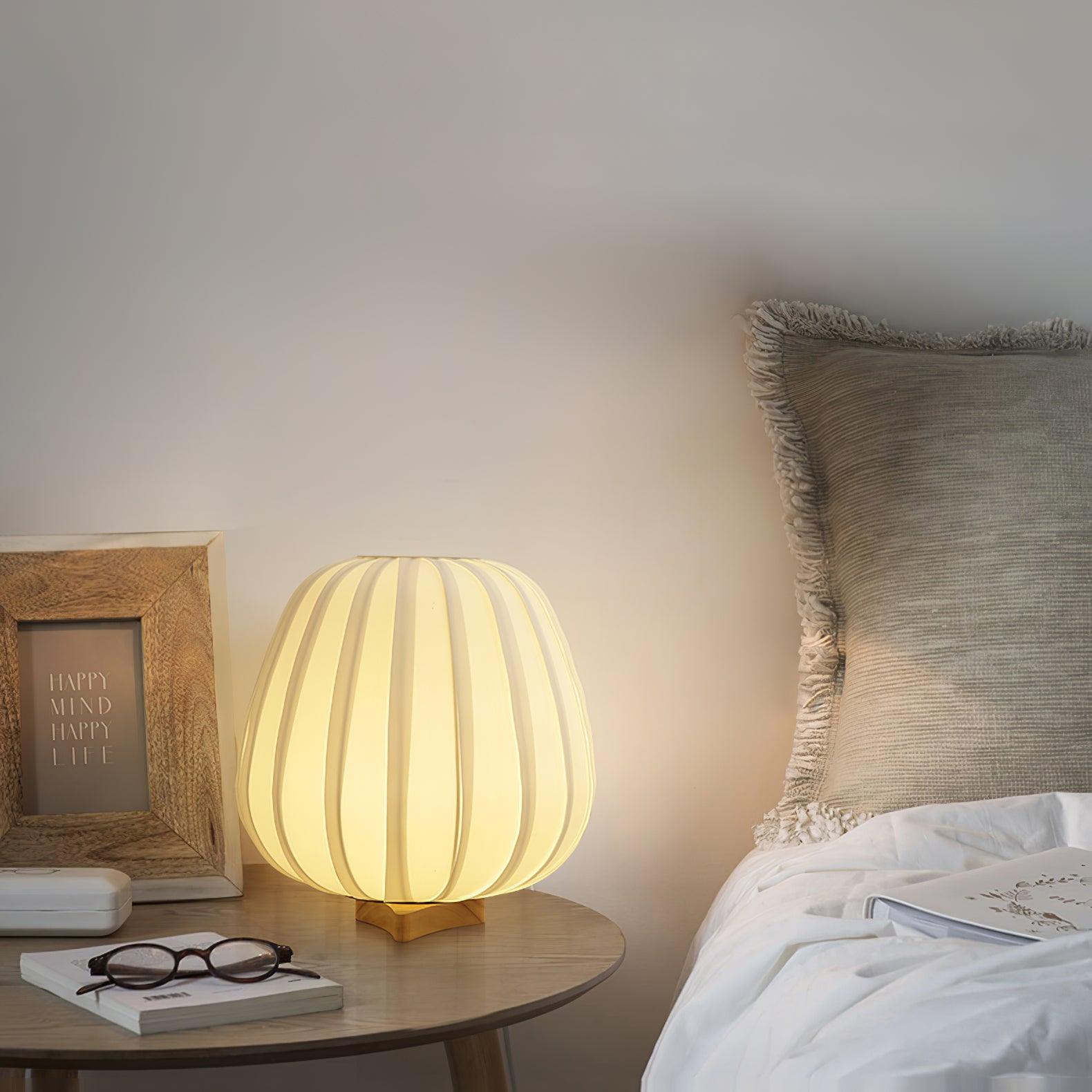 Fabric Minimalist Table Lamp - Lumpaz
