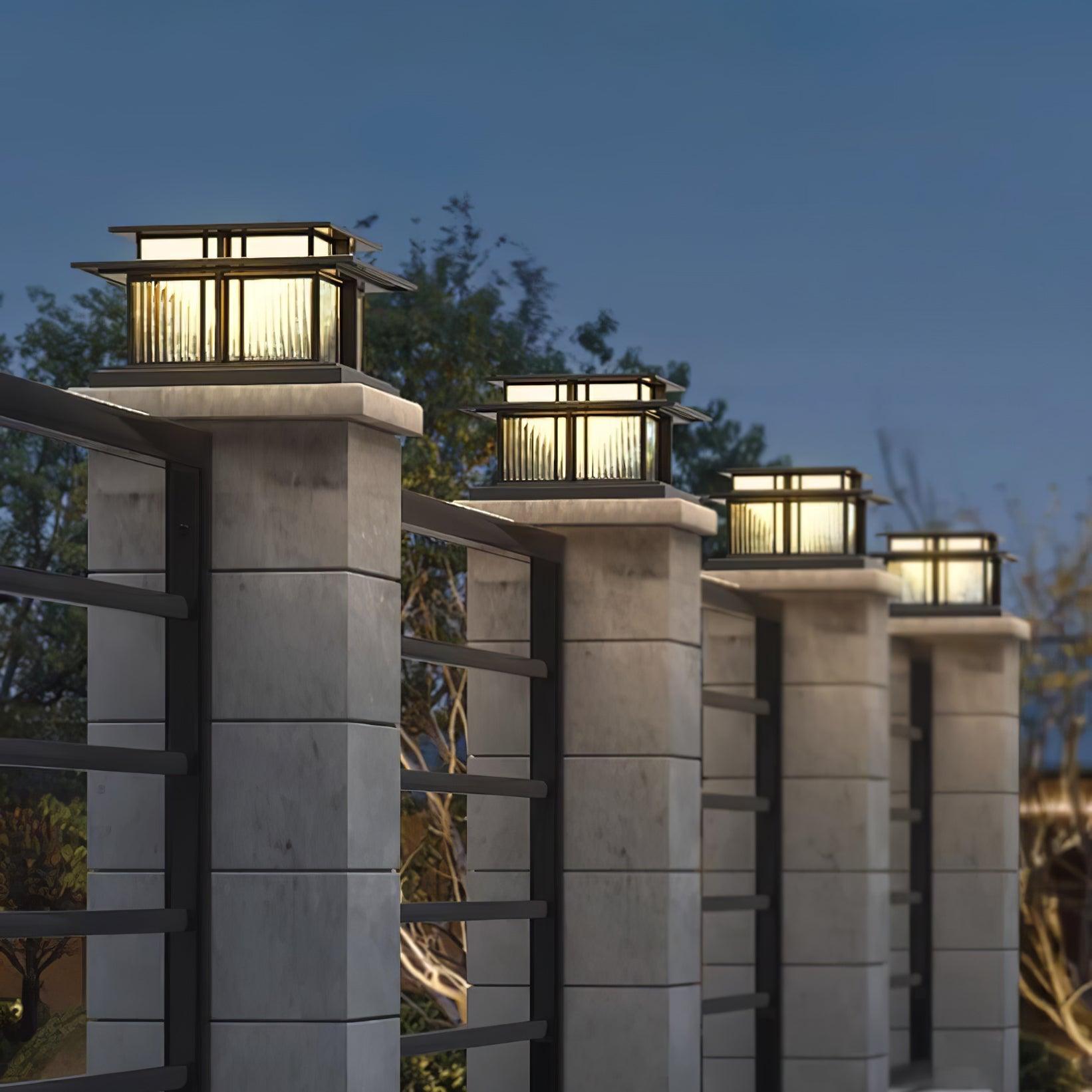 Boilyn Solar Outdoor Pillar Light - Lumpaz