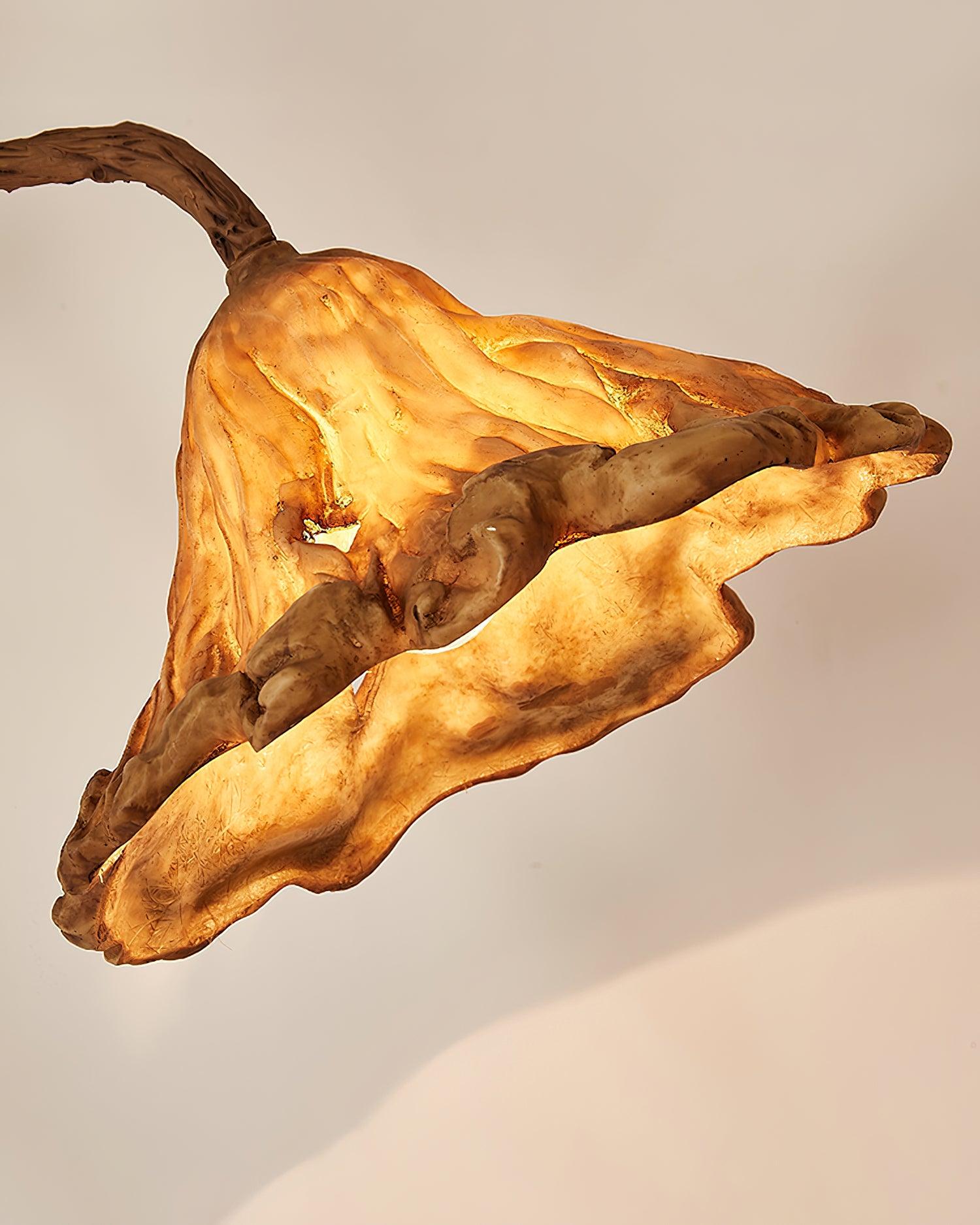 Artistic Lotus Leaf Floor Lamp - Lumpaz