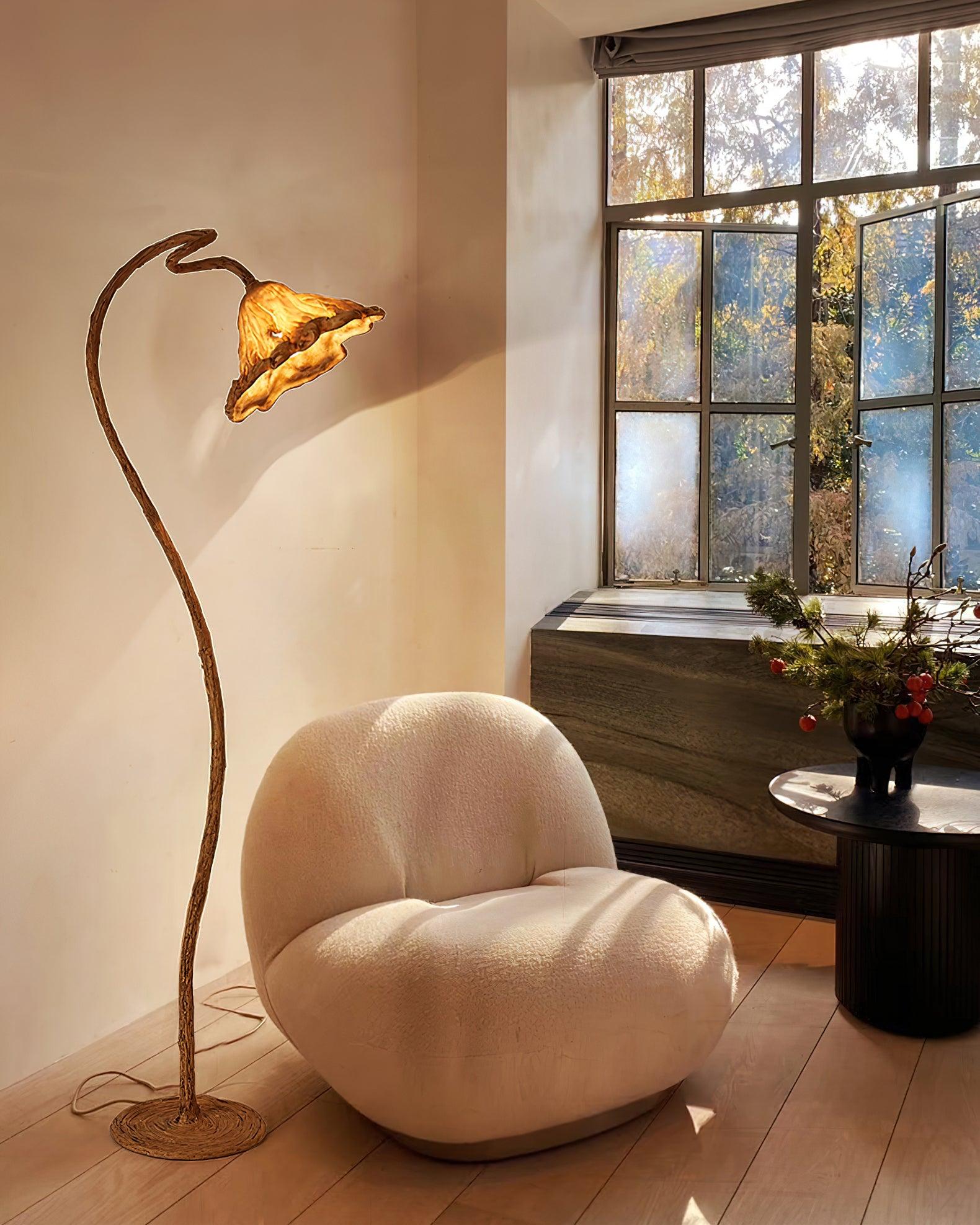 Artistic Lotus Leaf Floor Lamp - Lumpaz