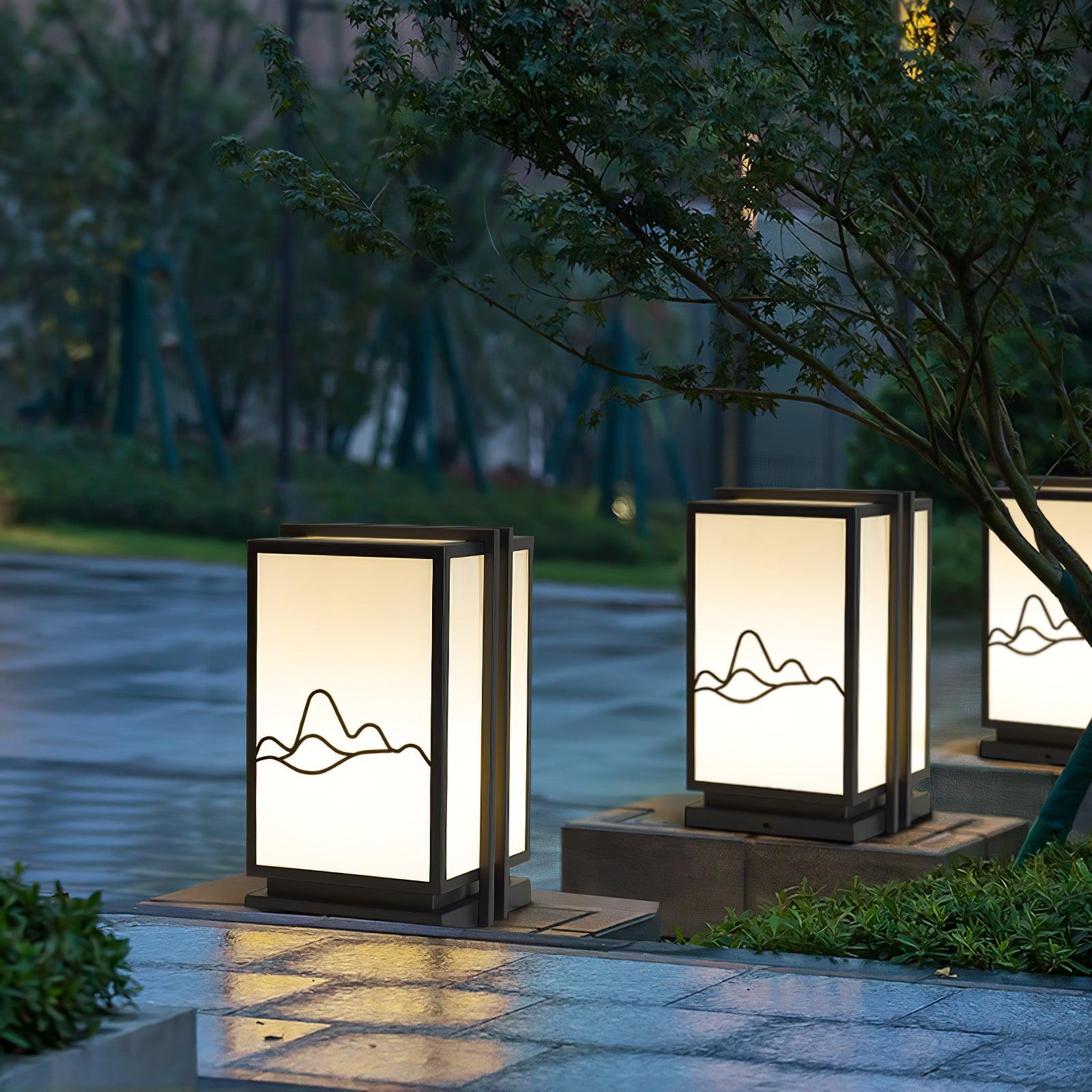 Mountain Outdoor Post Light - Lumpaz